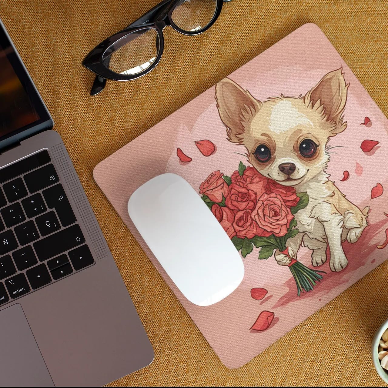 Cute Chihuahua Dog with Flowers Non-Slip Rubber Mouse Pad - Perfect for Home Office, Gaming Desk, Computer & Laptop Use - Ideal Gift for Dog Lovers (Ergonomic Comfort for Work & Play)