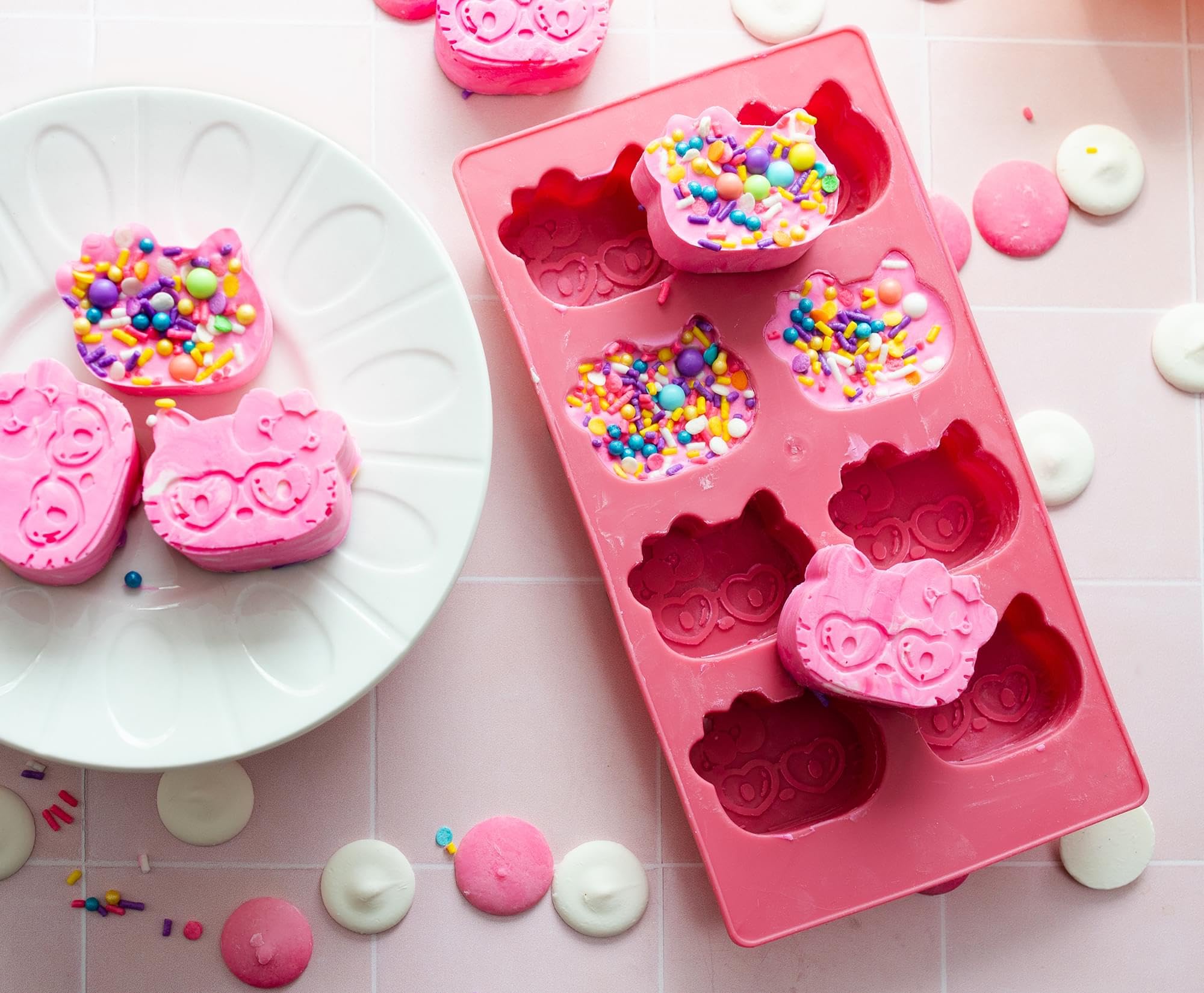 Sanrio Hello Kitty Hearts Flexible Silicone Ice Cube Tray - Cute Character-Shaped Ice Molds for Drinks | Reusable Freezer Safe Silicone Mold Makes 8 Adorable Ice Cubes | Perfect for Cocktails, Lemonade & Summer Parties
