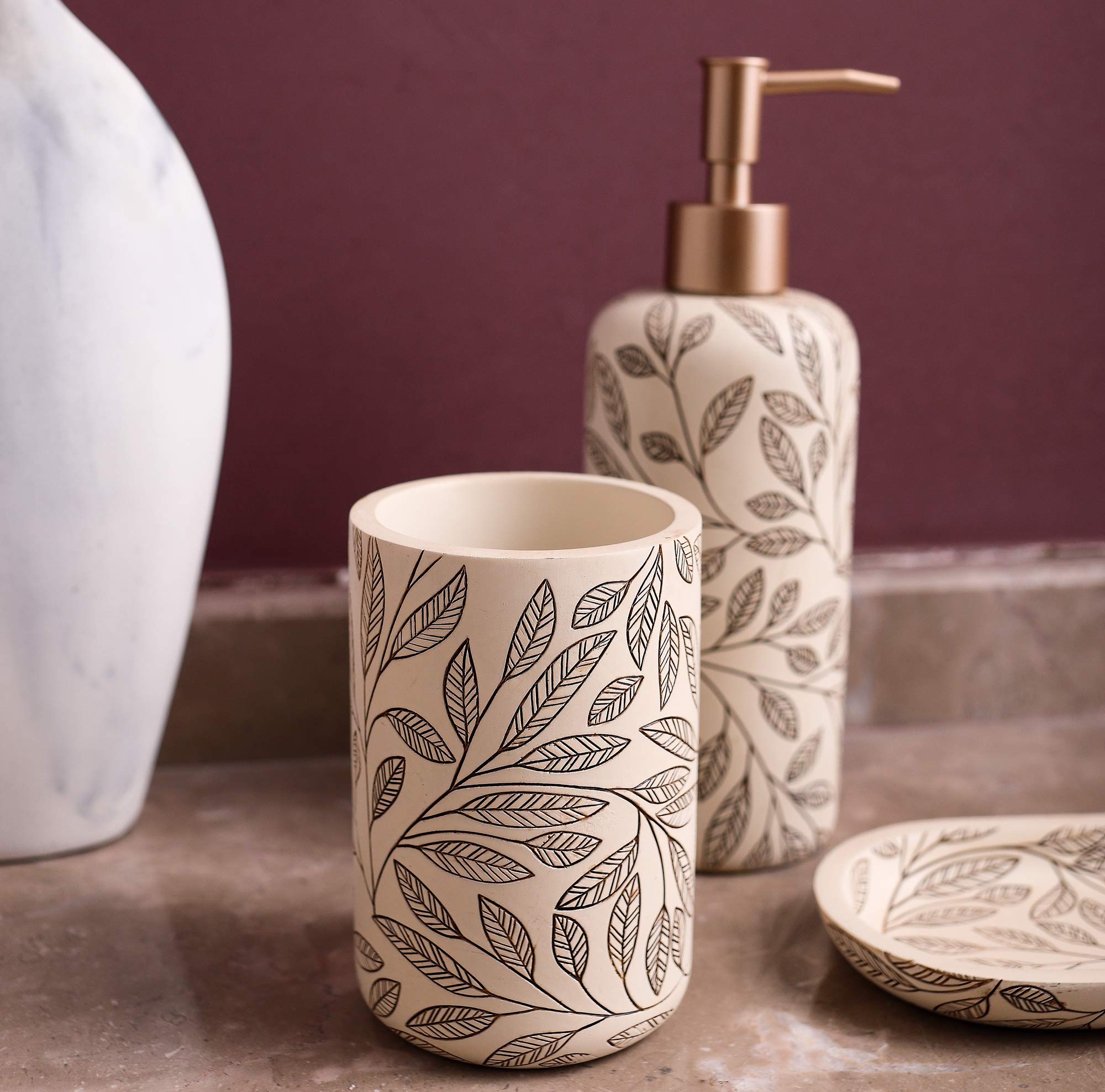 Hymmah 4-Piece Farmhouse Bathroom Accessories Set - Resin Toothbrush Holder, Soap Dispenser, Soap Dish & Tumbler | Rustic Apartment Decor Essentials | Perfect for Guest Bathrooms, Small Spaces & Housewarming Gifts