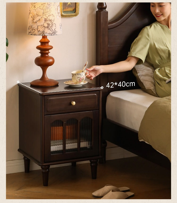 Solid Wood Poplar Nightstand - American Retro Style Bedside Table for Bedroom, Living Room & Guest Room