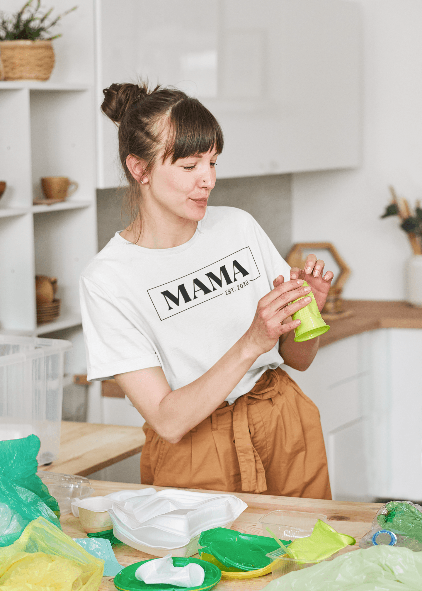 Custom Mama Est. Personalized T-Shirt - Best Mother's Day Gift for Mom - Perfect for Family Reunions, Birthday Celebrations & Special Occasions