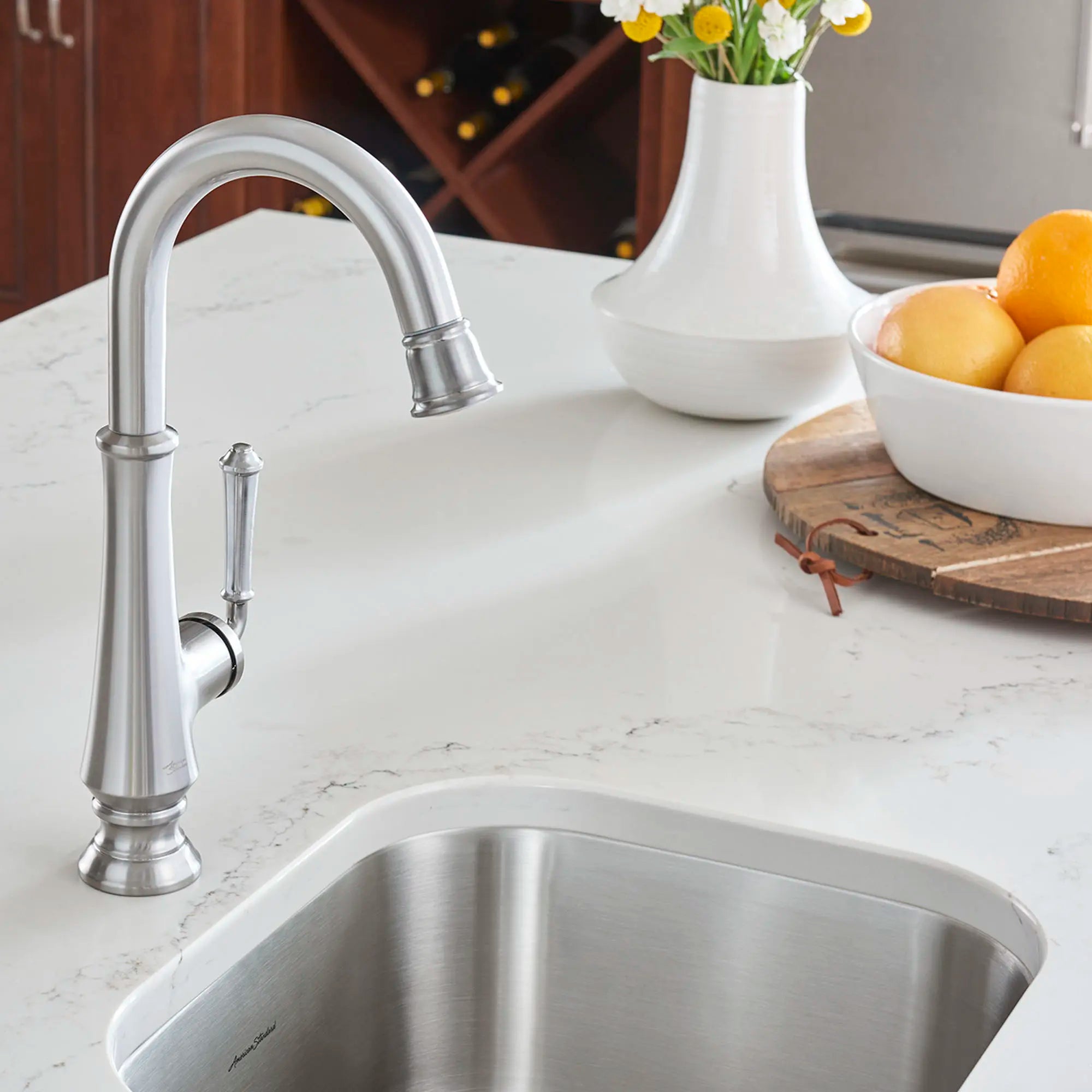 Delancey® Single Handle Pull Down Kitchen Faucet - 1.5 GPM/5.7 LPM Water Flow - Modern Stainless Steel Bar Sink Faucet for Home & Commercial Use - Perfect for Washing Dishes, Filling Pots & Cleaning Vegetables
