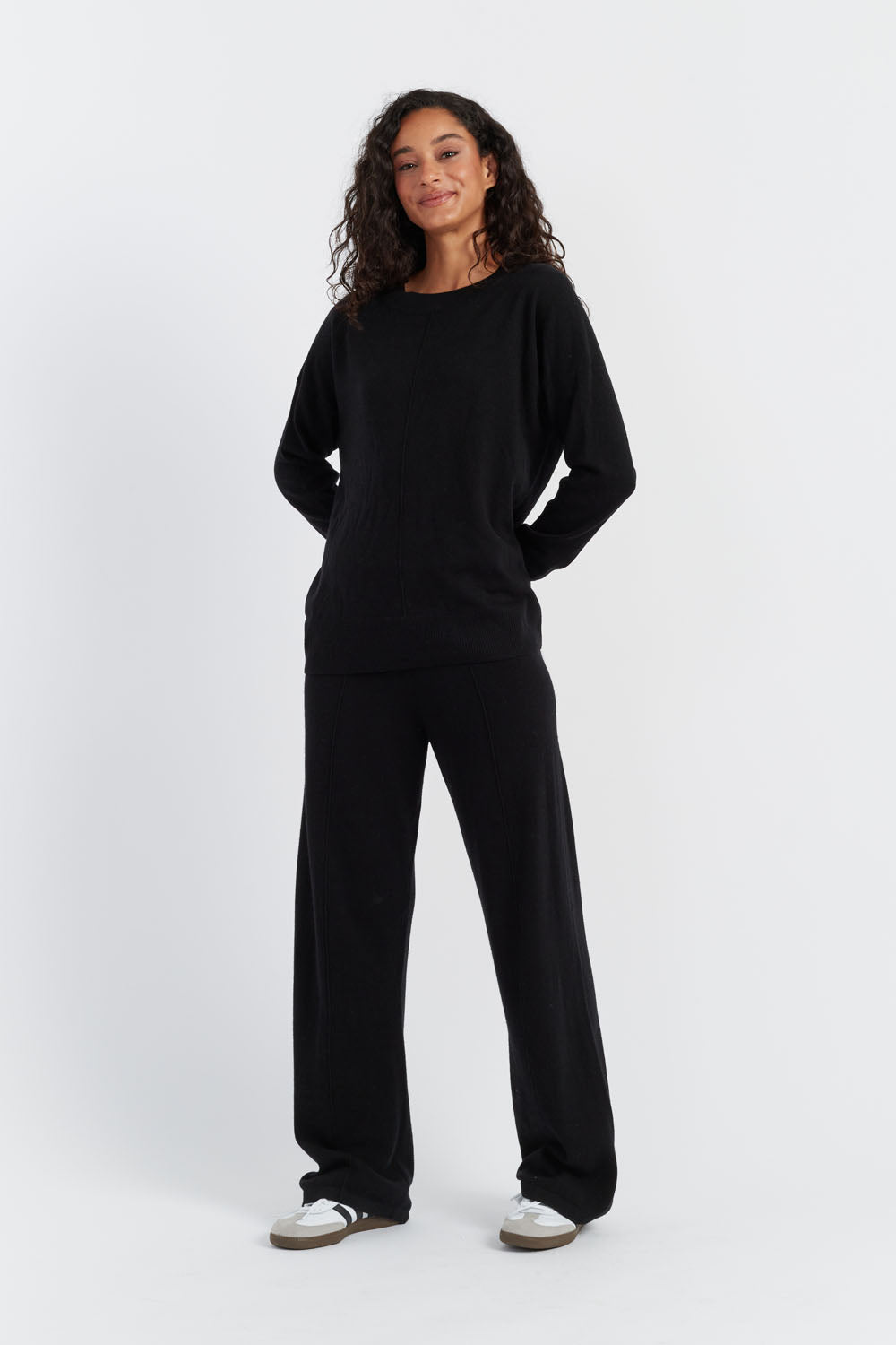 Black Wool Cashmere Slouchy Sweater for Women | Soft & Cozy Oversized Pullover | Perfect for Fall & Winter Layering, Casual Outfits and Lounge Wear