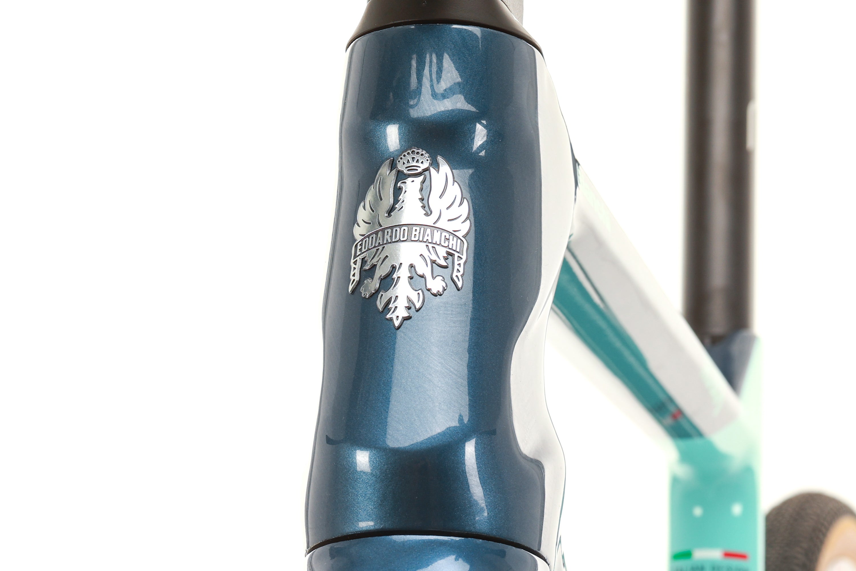 Bianchi Arcadex Ekar Gravel Bike 2023 - Medium Size for Men & Women - Perfect for Adventure Cycling, Commuting & Off-Road Trails