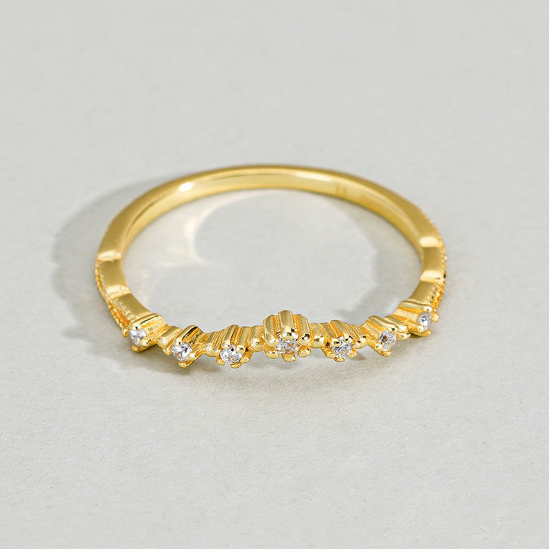 18K Gold Curved Eternity Stackable Wedding Band Ring for Women - Dainty Minimalist V-Shaped Ring for Stacking, Anniversary Gift, Bridal Jewelry | Perfect for Everyday Wear, Date Nights & Special Occasions