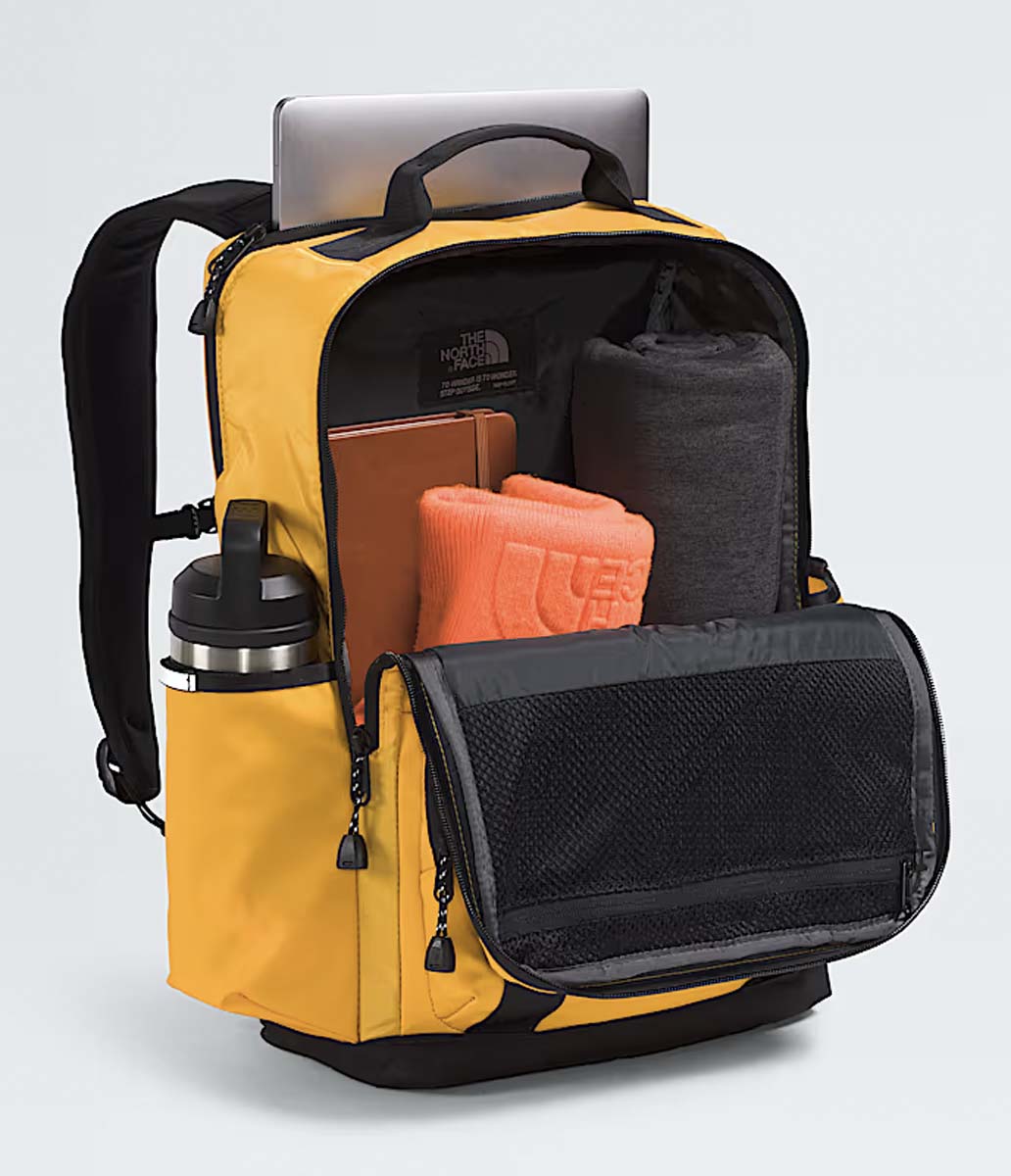 The North Face Base Camp Daypack - Lightweight Hiking Backpack for Men & Women - Durable Travel & Outdoor Adventure Backpack - Perfect for Camping, Hiking & Daily Commute