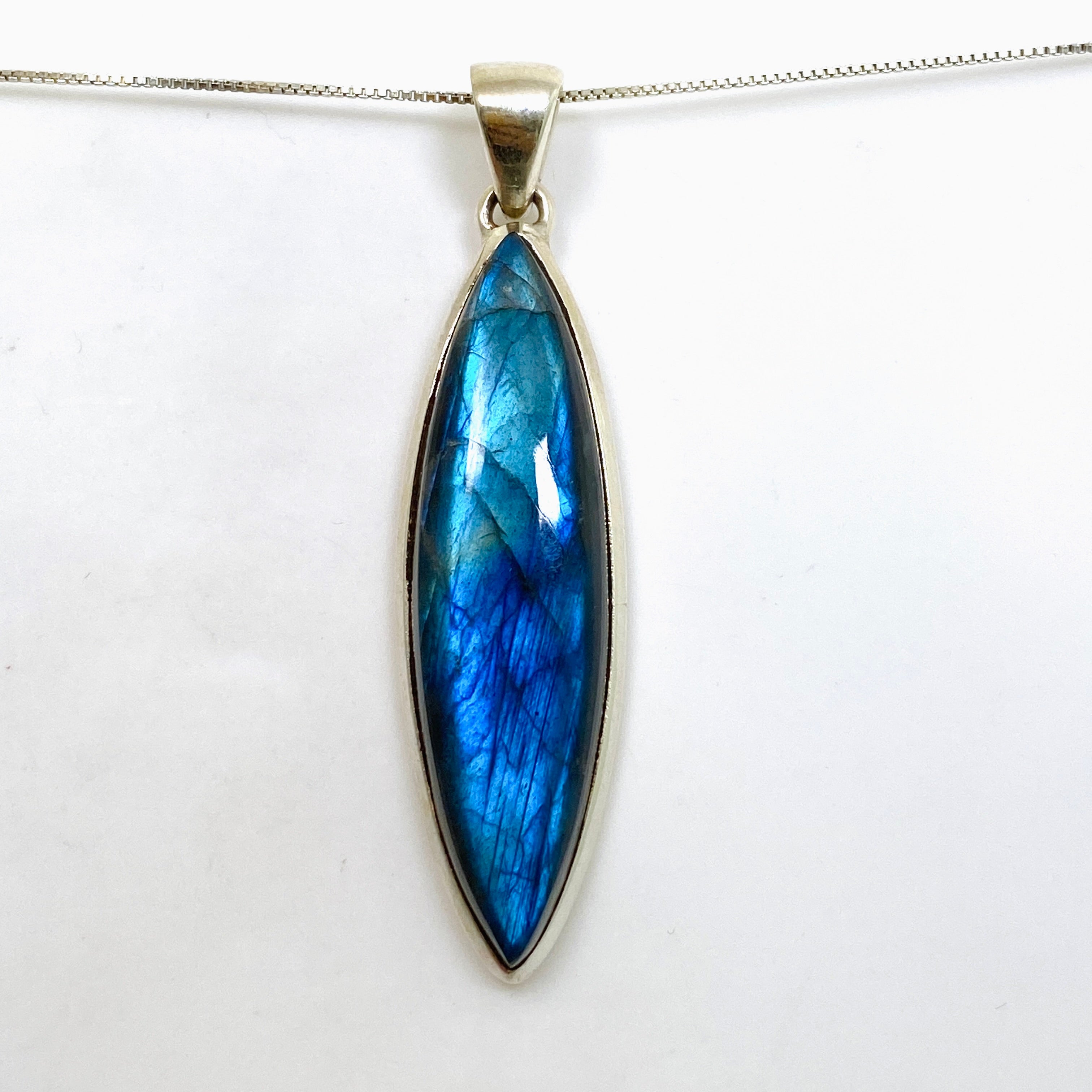 Natural Labradorite Marquise Cabochon Pendant Necklace - PPGJ1054 | Healing Crystal Jewelry for Meditation & Energy Work
