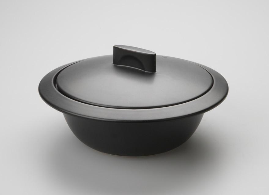Premium Kogiku Induction Donabe Earthenware Casserole Pot - Japanese Clay Cooking Pot for Stovetop & Oven Use - Perfect for Hot Pot, Stews & Traditional Japanese Dishes