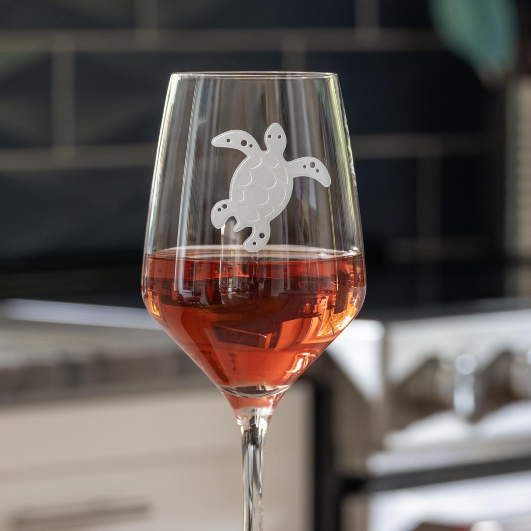 Premium 19.75oz Turtle All-Purpose Wine Glasses Set of 2 - Perfect for Red Wine, Cocktails, and Entertaining at Home or Parties