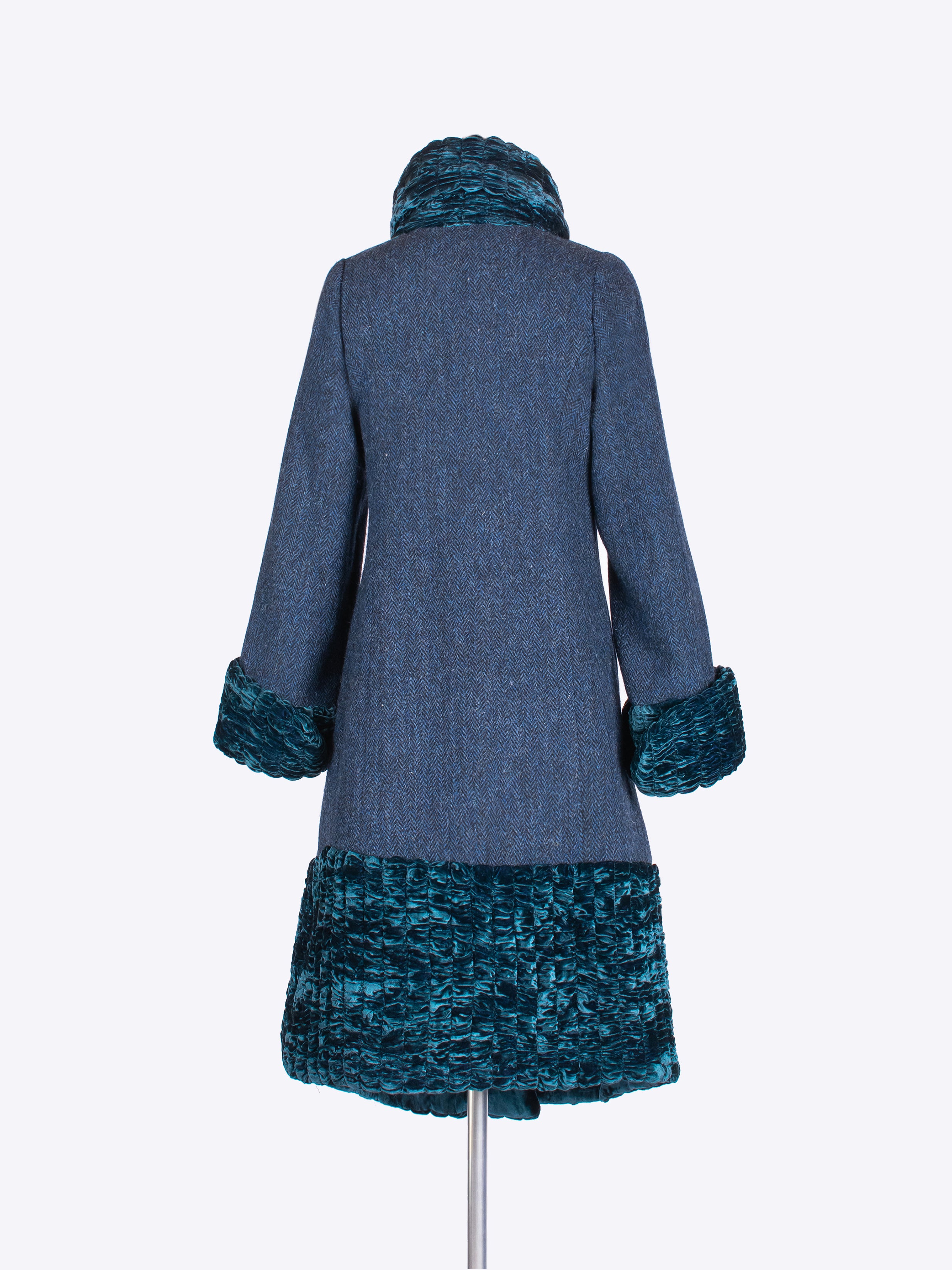 Stylish Navy Blue Coat for Women in Their 20s | Trendy Winter Outerwear for Casual & Formal Occasions