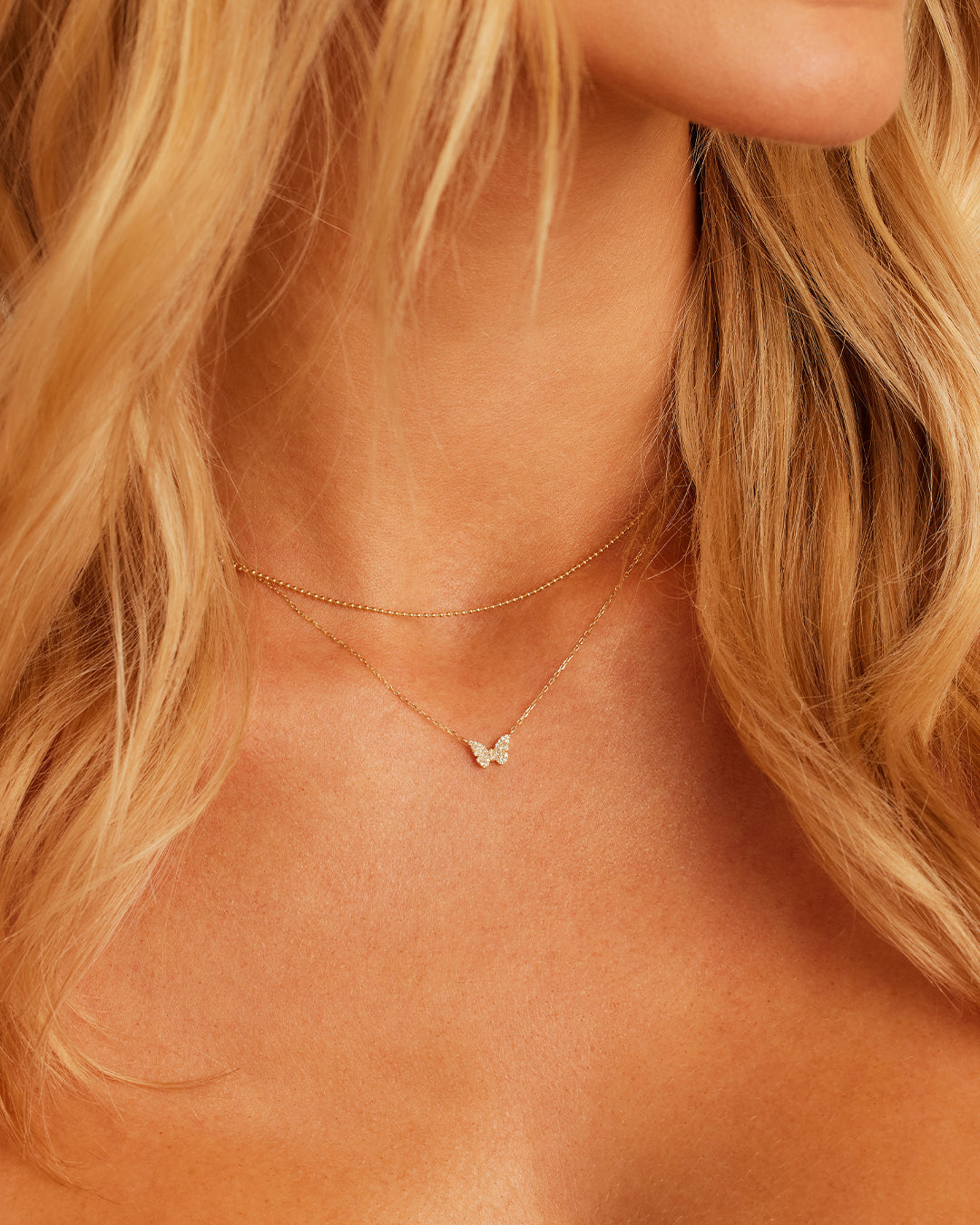 Exquisite Diamond Butterfly Pendant Necklace for Women - Elegant 18K Gold Plated Jewelry Gift for Her - Perfect for Anniversaries, Birthdays & Special Occasions