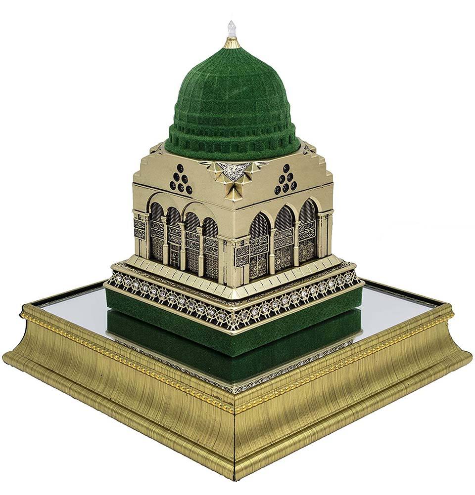 A Gift of Faith and Beauty: The Story of the Al-Masjid an-Nabawi Replica