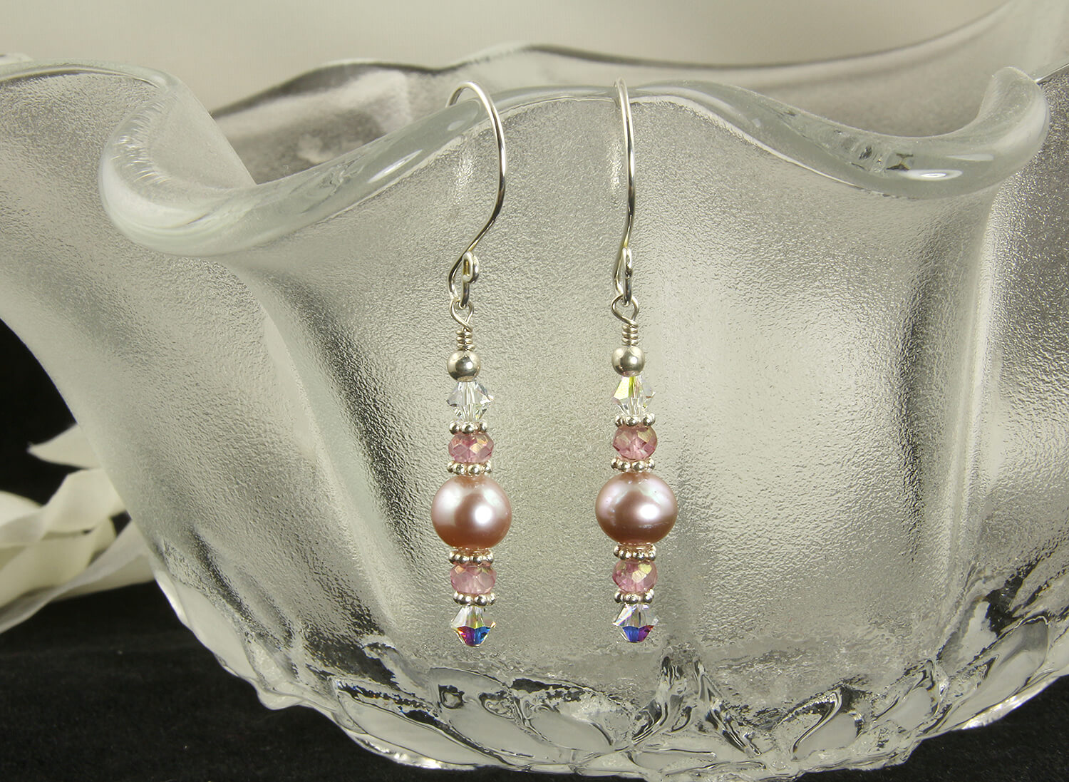 Luxury Mauve Pearl Pink Quartz Earrings for Women - Elegant Dangle Drop Earrings for Party, Wedding & Special Occasions
