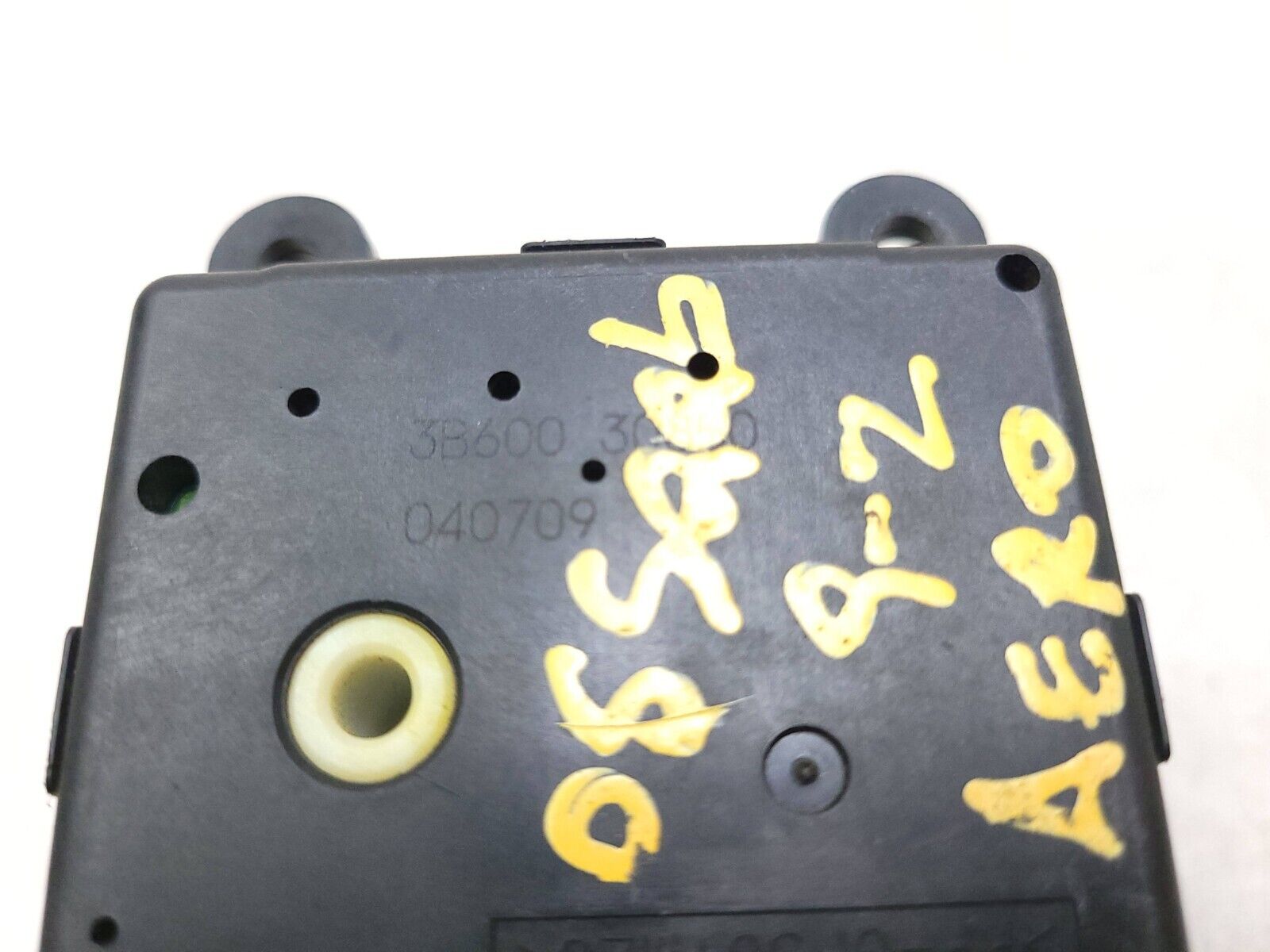 04 05 06 Saab 9-2X HVAC Heater Flap Vent Actuator Pair - OEM Replacement for Subaru WRX - Perfect for AC System Repair & Climate Control Maintenance