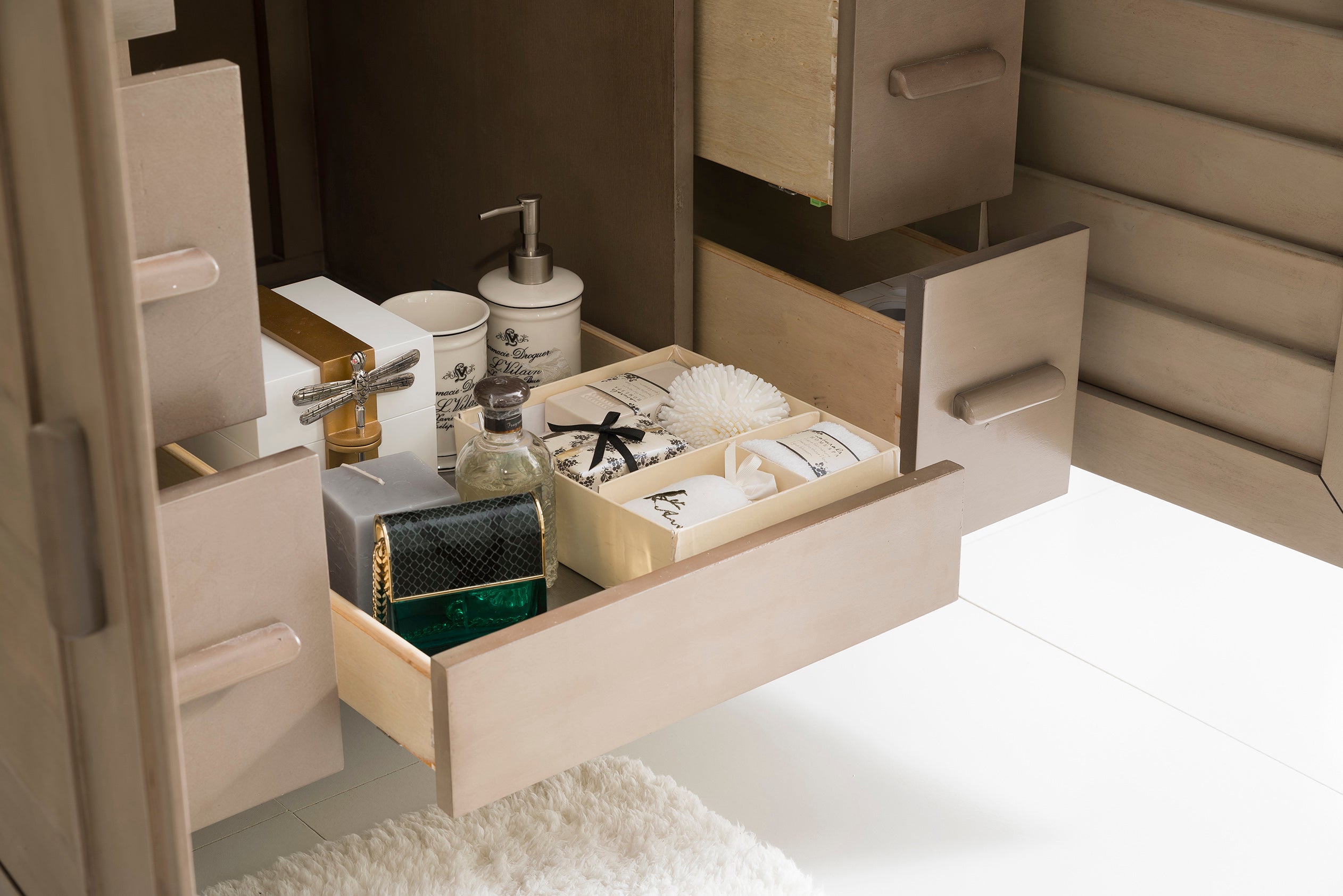 Portland 36 Inch Single Bathroom Vanity in Whitewashed Walnut with 3CM Eternal Jasmine Pearl Quartz Countertop - Perfect for Modern Farmhouse, Coastal, or Transitional Bathroom Designs