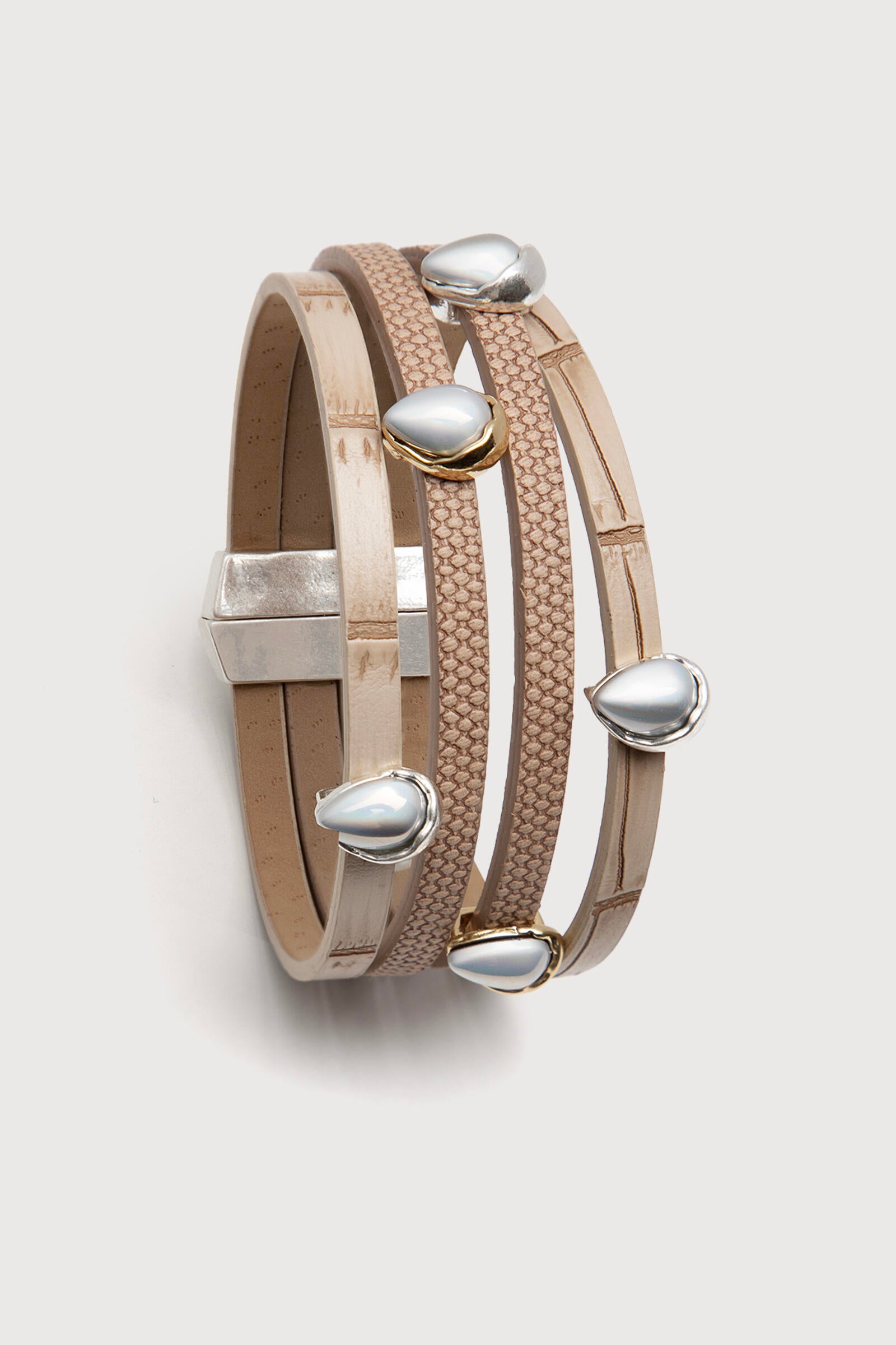 Pear Adornments Genuine Leather Bracelet for Women - Elegant Adjustable Wristband for Casual Wear, Boho Fashion & Gift Giving