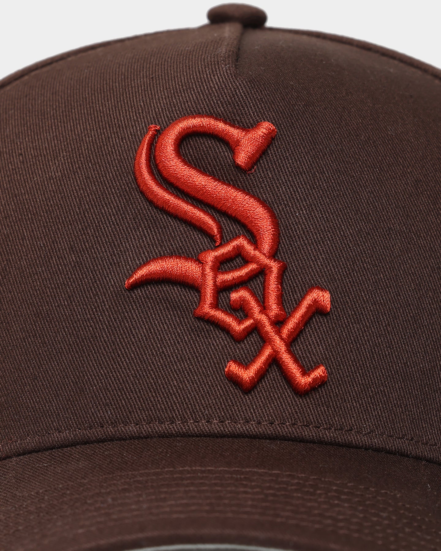 47 Brand Chicago White Sox 'Caramel Chocolate' Sure Shot 47 MVP DT Snapback Adjustable Hat - Brown/Caramel for Baseball Fans & Streetwear Fashion
