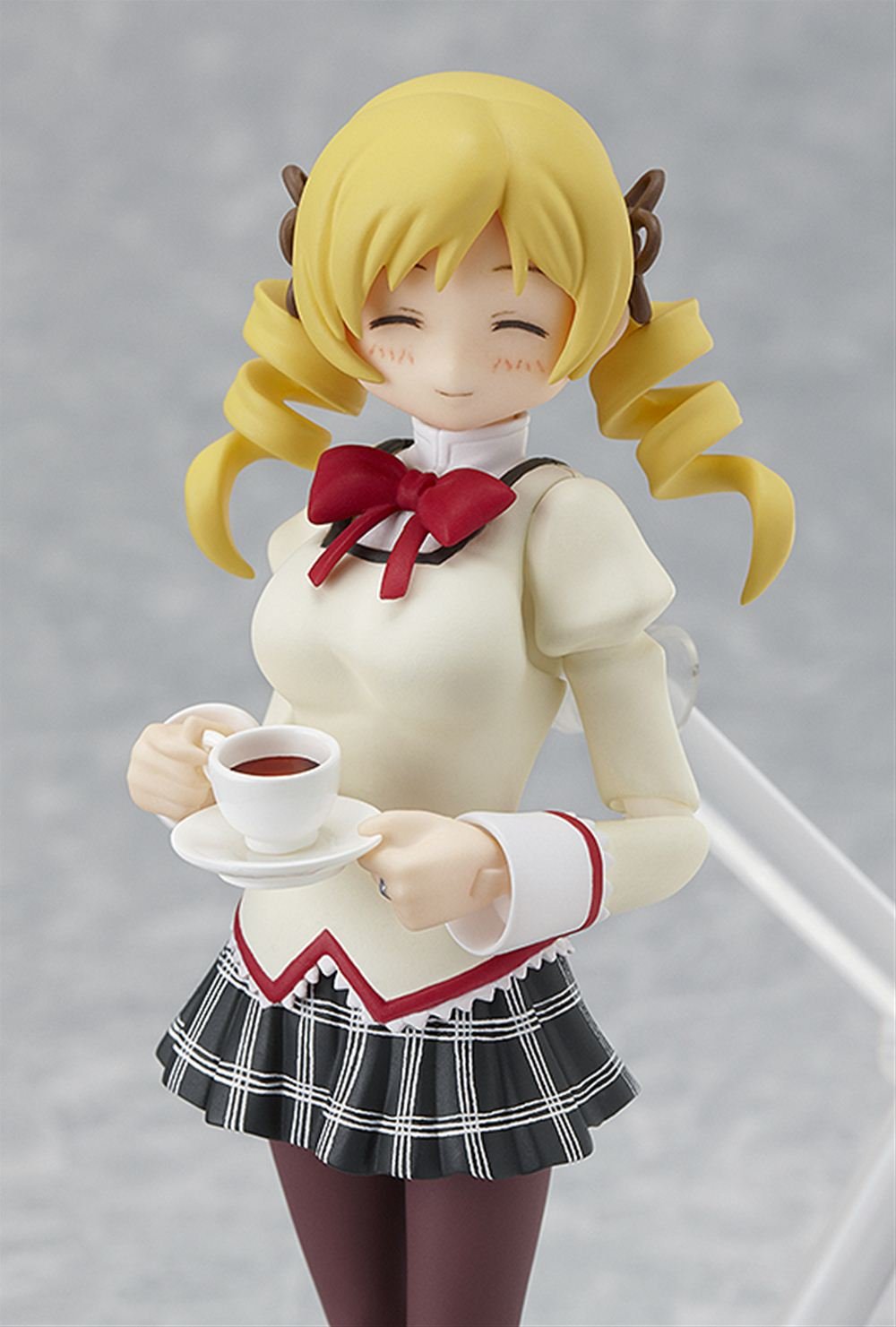 Good Smile Puella Magi Madoka Magica Mami Tomoe School Uniform Figma Action Figure - Anime Collectible for Display & Photography | Perfect for Fans, Cosplay Inspiration, and Home Decor