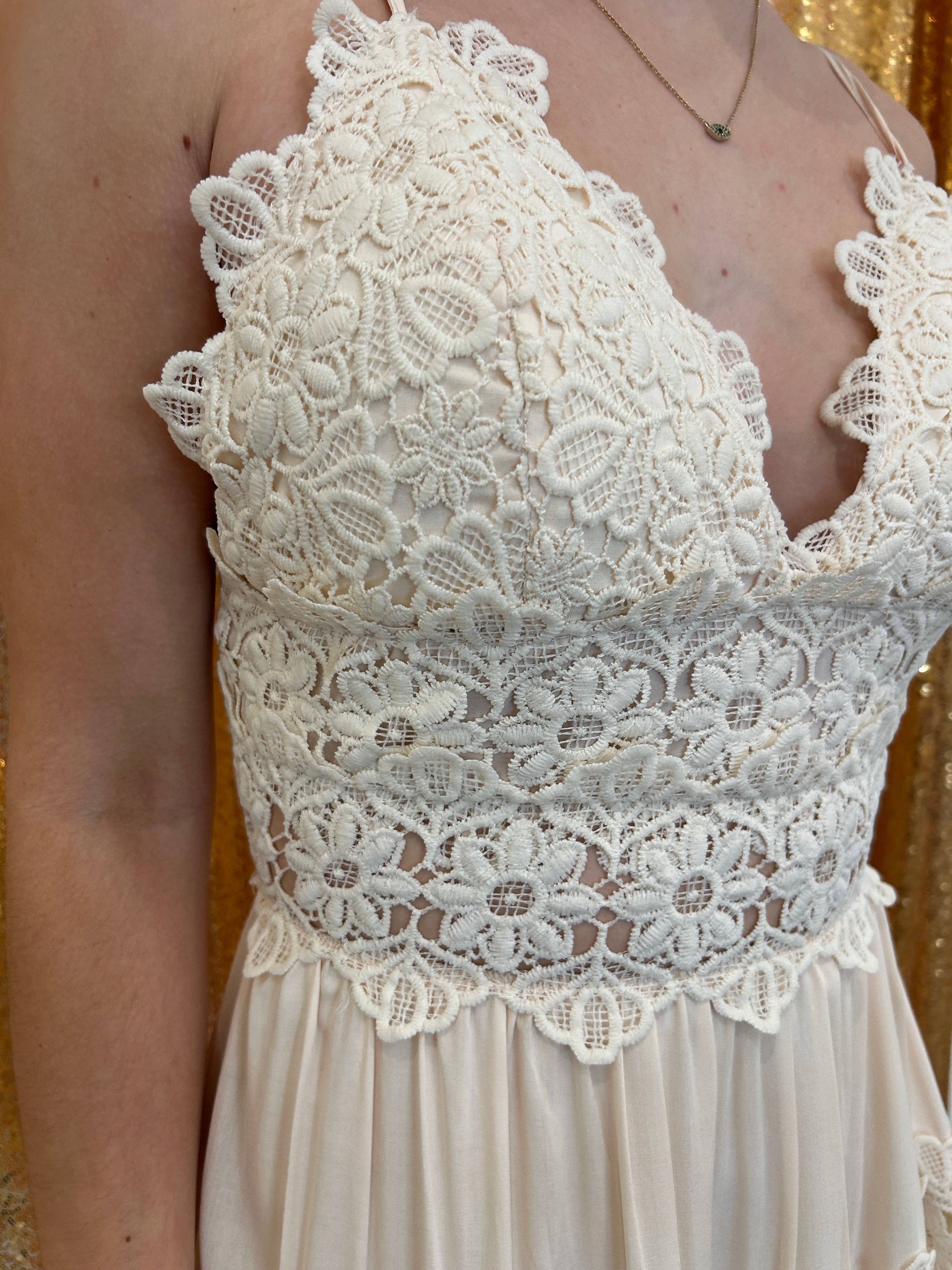 Luna Lace Maxi Dress in Cream - Elegant Long Flowy Dress for Women, Perfect for Weddings, Parties & Summer Vacations