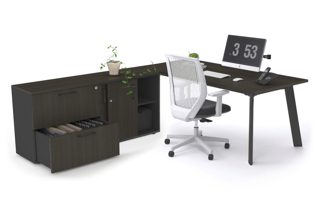 Switch Executive Setting With Uniform Spine Black Frame [1600L x 700W] - Premium Office Desk for Modern Workspace & Home Office