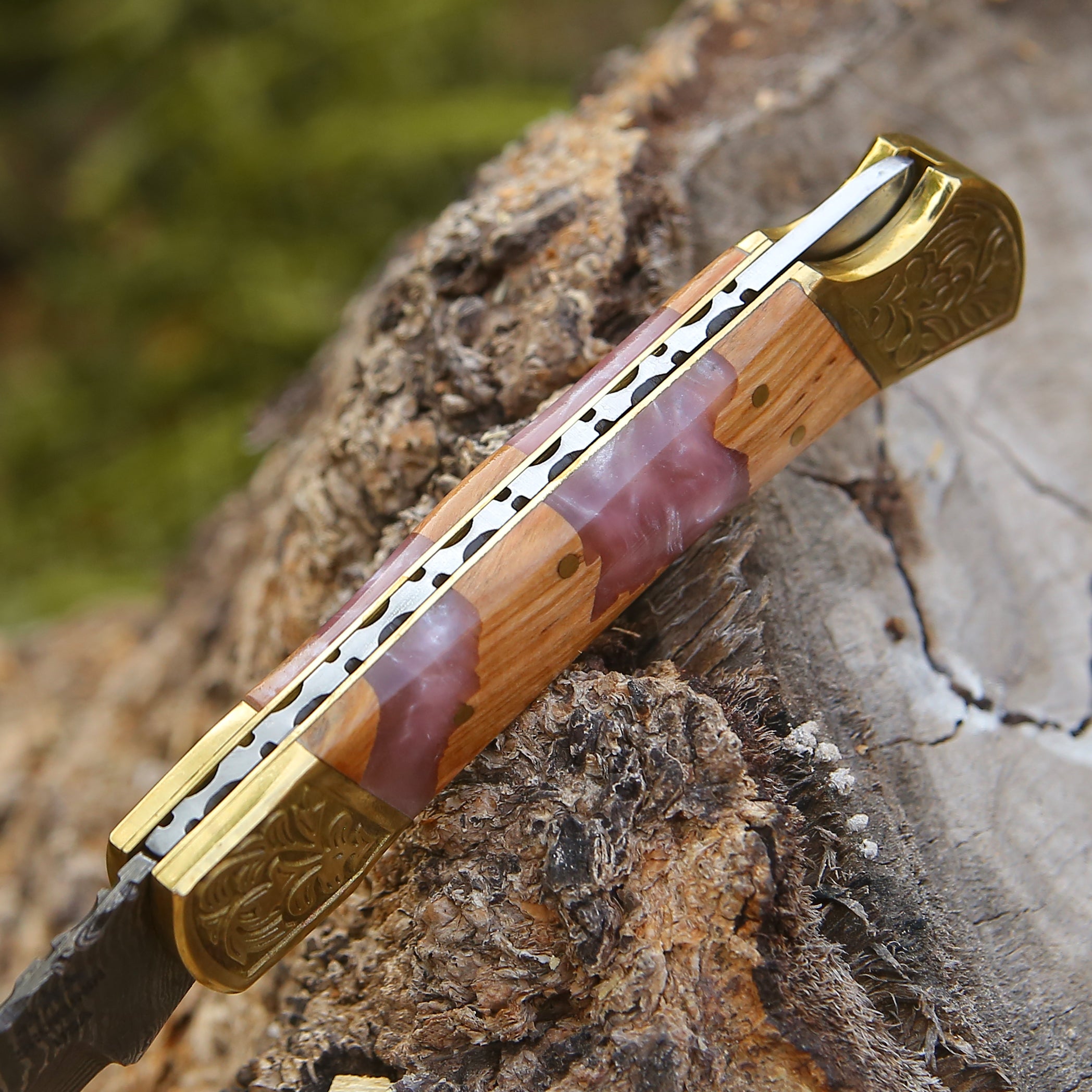 Handmade Damascus Steel Pocket Knife with Leather Sheath & Olive Wood Handle - Perfect for Camping, Hiking, EDC & Outdoor Adventures