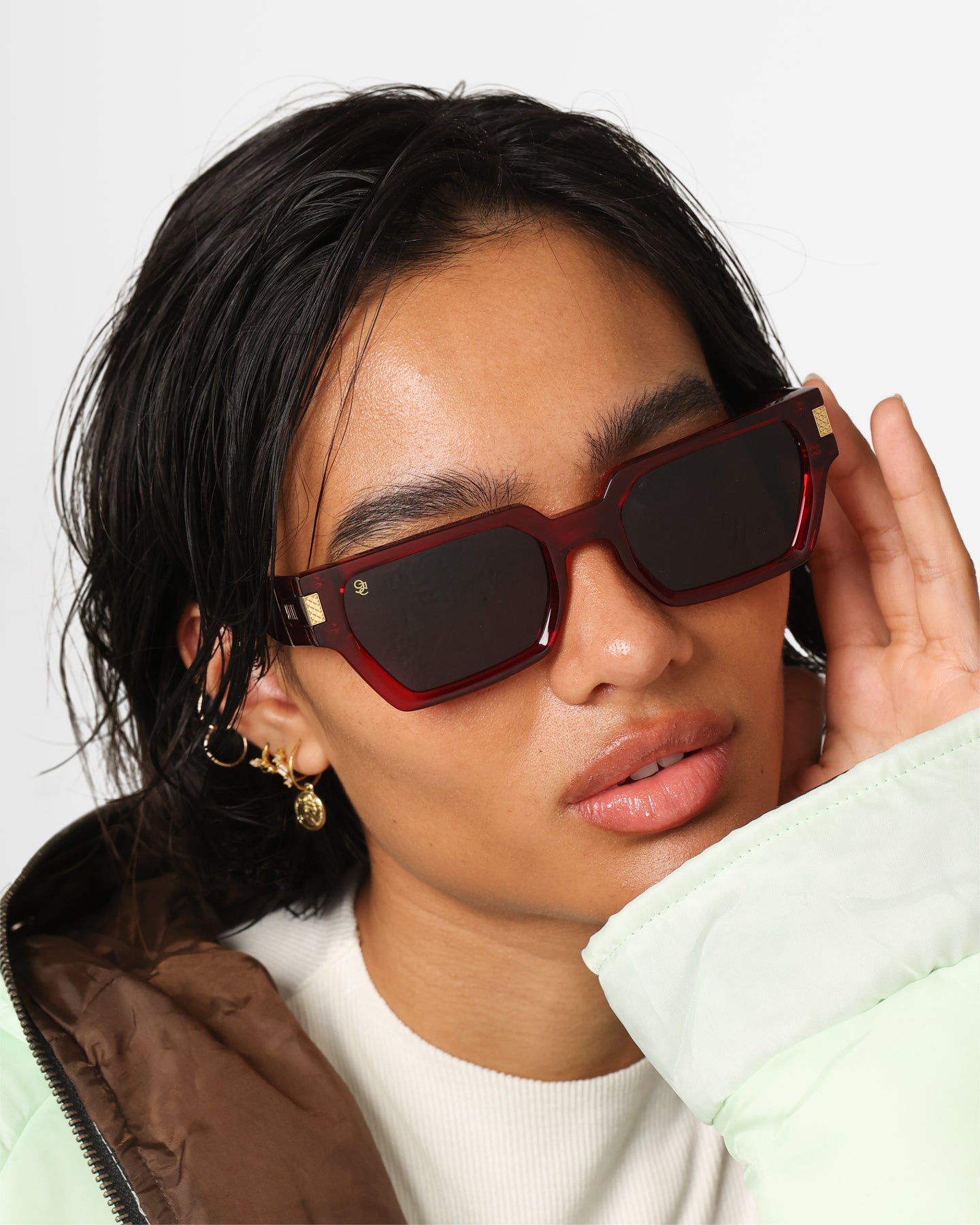 9FIVE Premium Polarized Sunglasses for Men & Women - Stylish Maroon Lenses, UV Protection - Perfect for Driving, Running, and Outdoor Activities