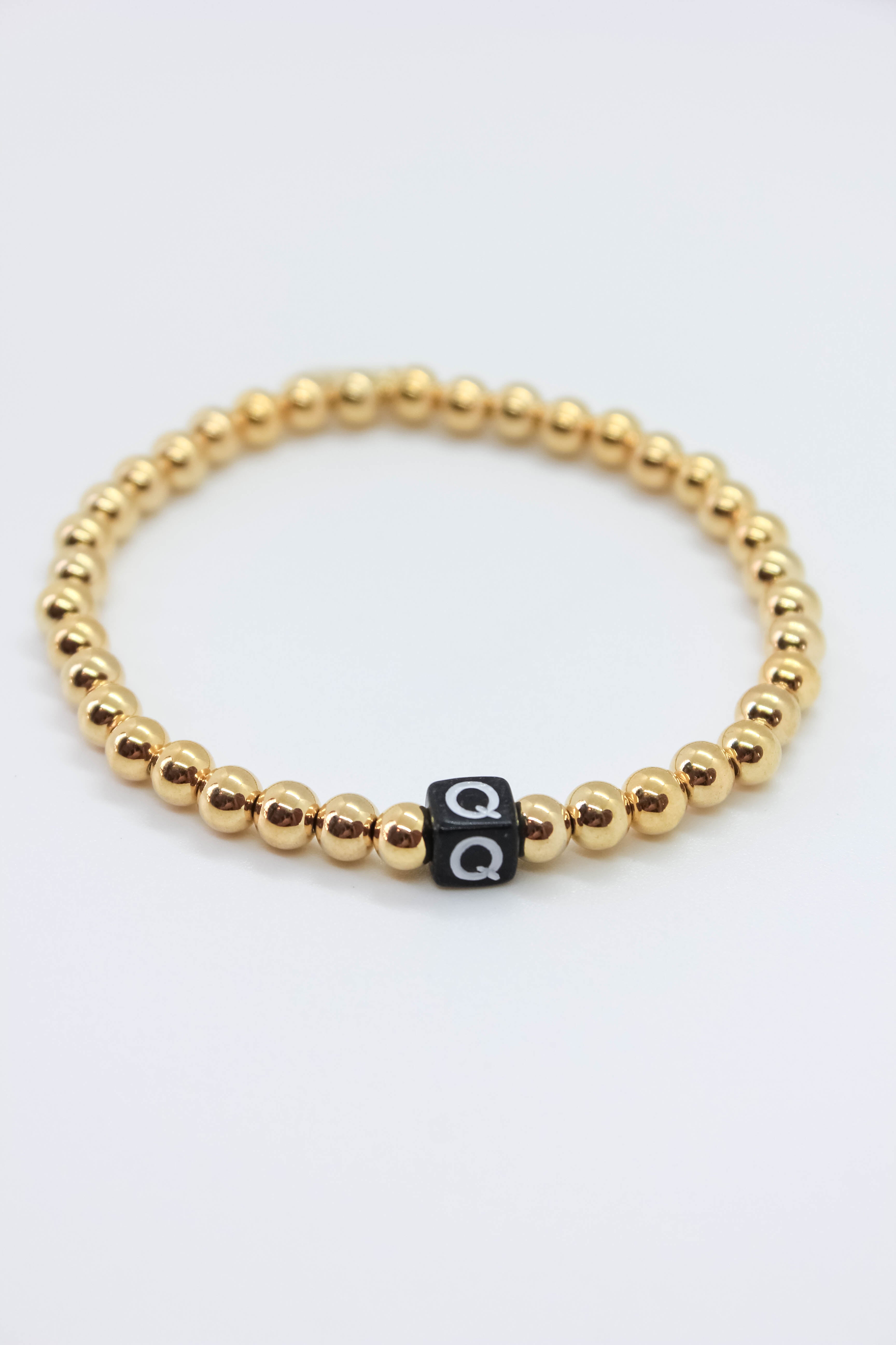 Personalized Alphabet Monogram Bracelet for Women - Custom Initial Letter Jewelry Gift for Her - Perfect for Birthdays, Anniversaries & Everyday Wear