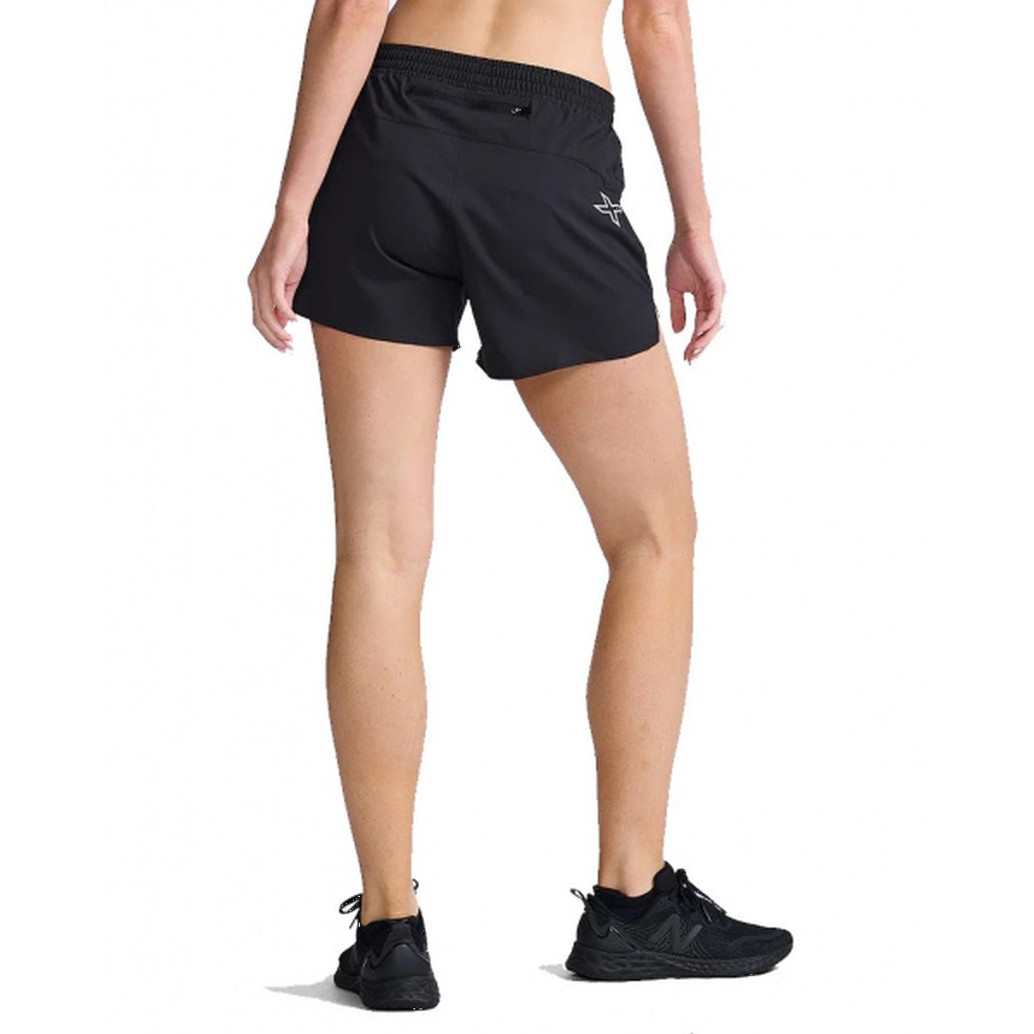 2XU Women's Aero 5-Inch Running Shorts - Lightweight Performance Shorts for Running, Training & Gym Workouts - High Waist Compression Athletic Shorts with Pockets for Women