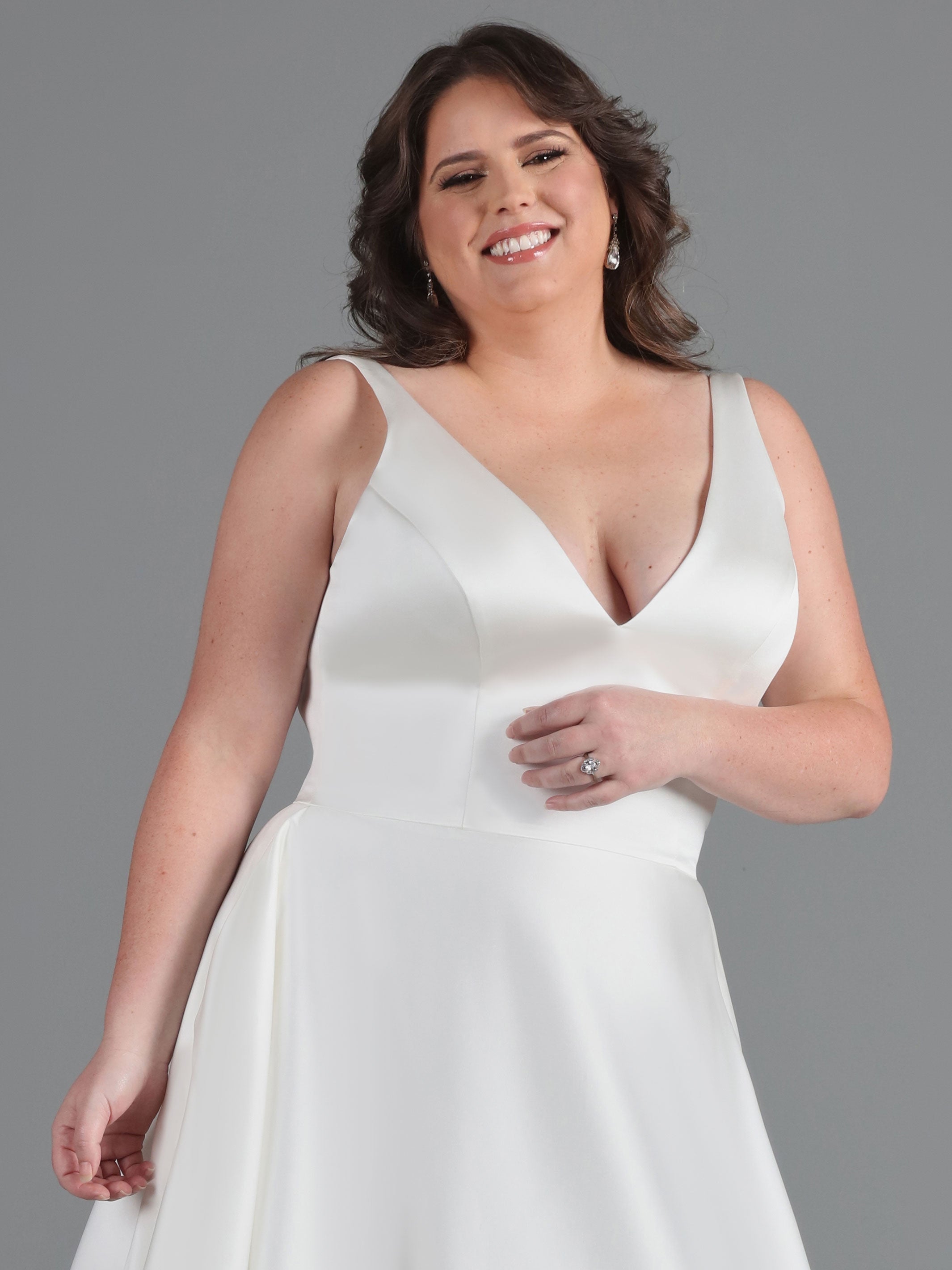 Try At Home Sierra Wedding Dress – Elegant A-Line Bridal Gown for Wedding & Special Occasions | Perfect for Beach, Church & Outdoor Ceremonies