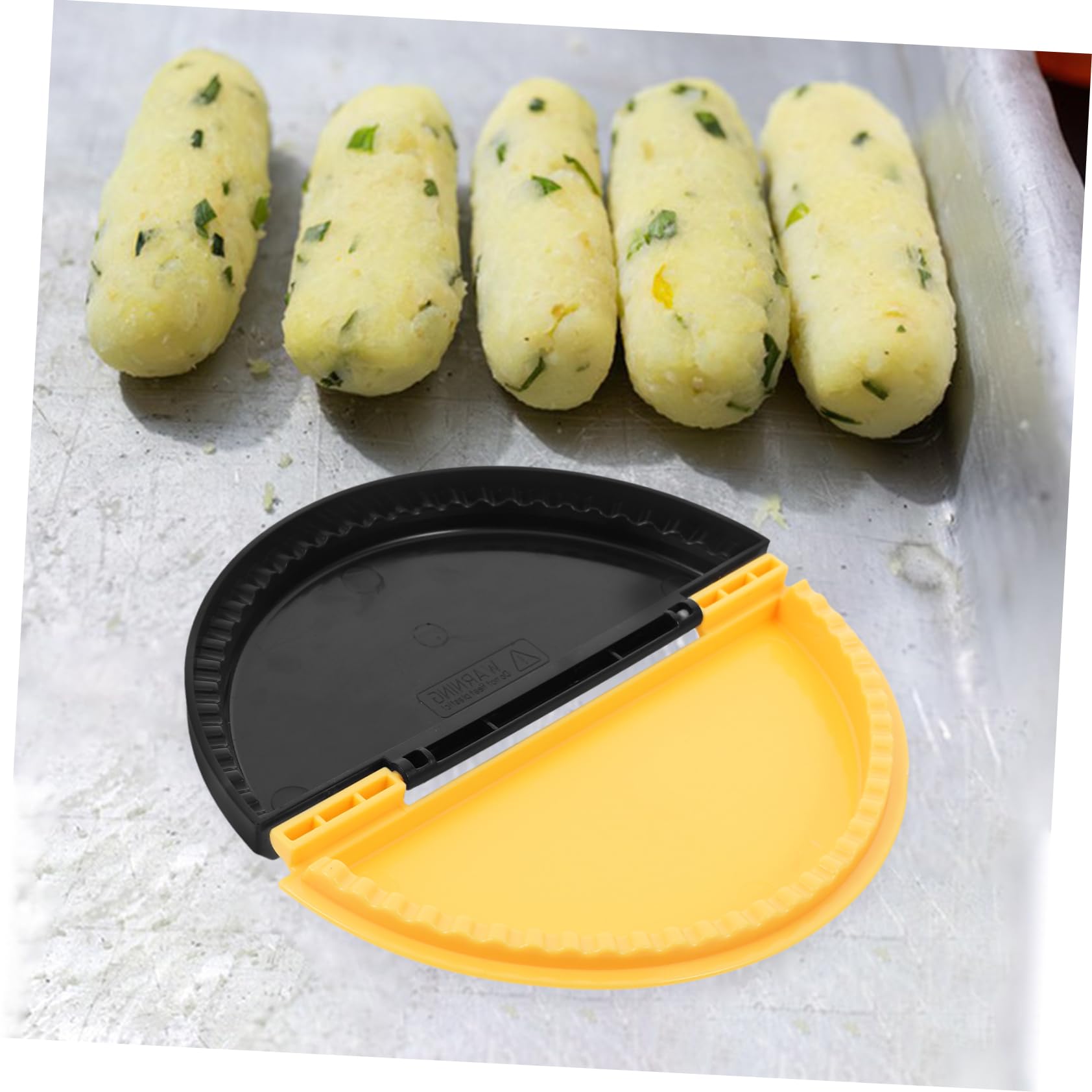 Empanada Maker & Dumpling Press Tool - Plastic Hand Pie Press for Sandwiches, Ravioli, Pierogi - Dough Pressing Device for Homemade Dumplings, Empanadas & Hand Pies - Perfect for Baking, Cooking & Meal Prep