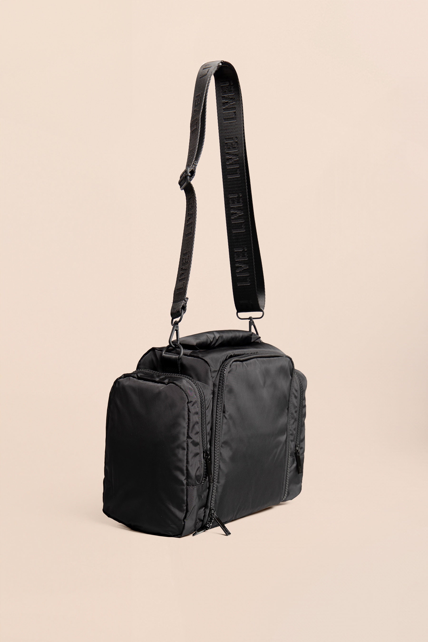 Insulated Lunch Bag for Work & School - Reusable Thermal Food Container for Hot & Cold Meals - Perfect for Office, Picnics, and Outdoor Activities