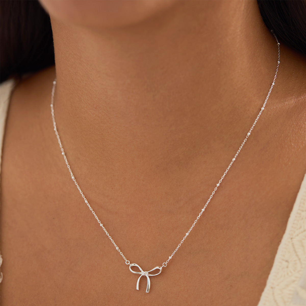 Disco Bow Necklace for Women - Elegant Crystal Rhinestone Party Jewelry - Perfect for Prom, Wedding, and Evening Events