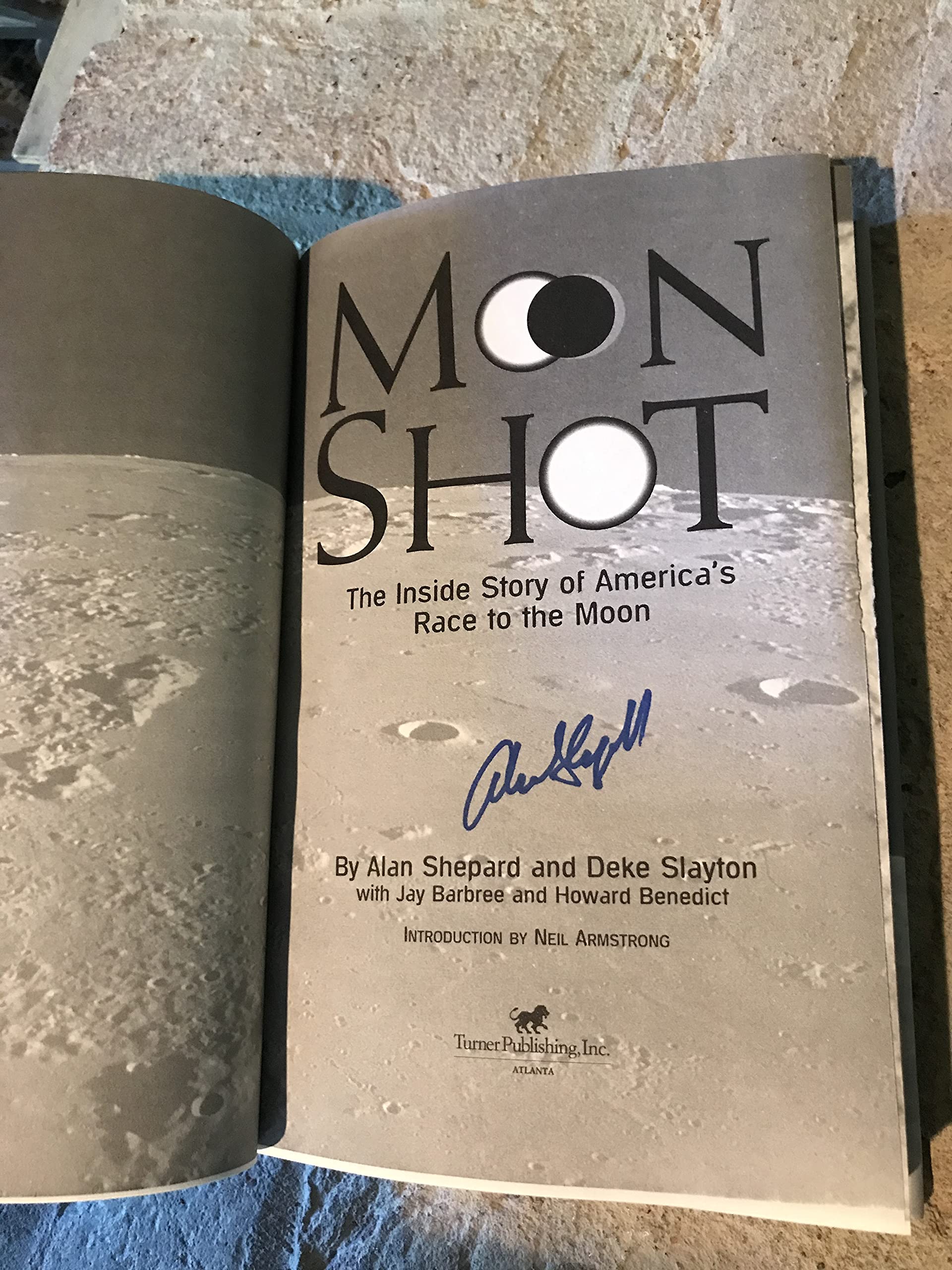 Moon Shot: The Inside Story of America's Race to the Moon | Historical Space Exploration Book | Perfect for Space Enthusiasts & History Buffs