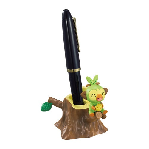 Pokemon DesQ Galar 3-Inch Desktop Figure - Re-Ment Collectible Toy for Anime Fans, Perfect for Home Office Decor & Gift Giving