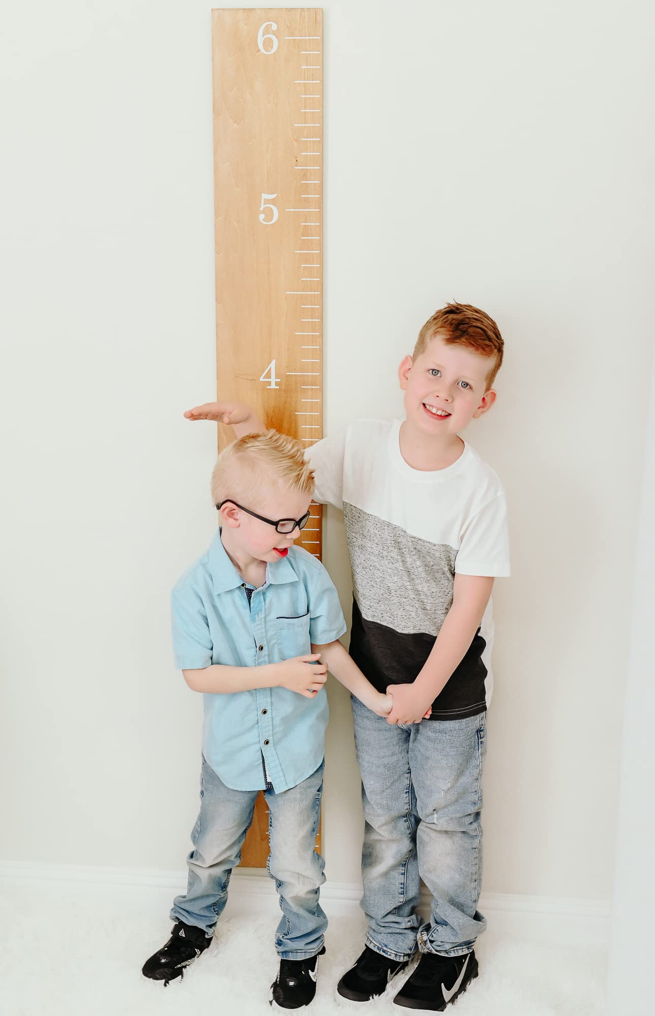 Kids Growth Chart - Real Wood Height Measurement for Children | Minimalist Wall Mounted Growth Tracker | Easy to Hang Natural Wood Growth Ruler for Nursery, Bedroom & Playroom Decor