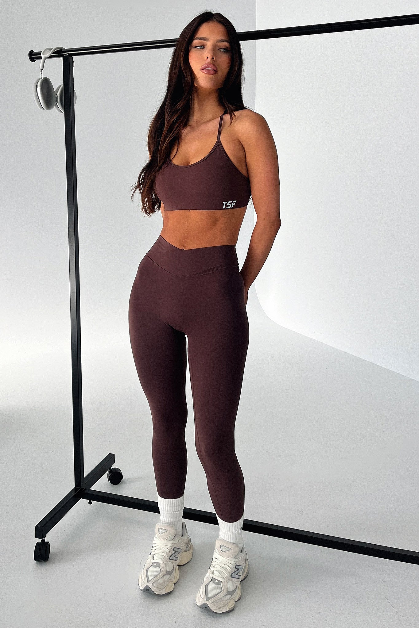 Kamari High Support Sports Bra for Women - Breathable & Moisture Wicking Workout Top - Brown - Perfect for Yoga, Running & Gym Training