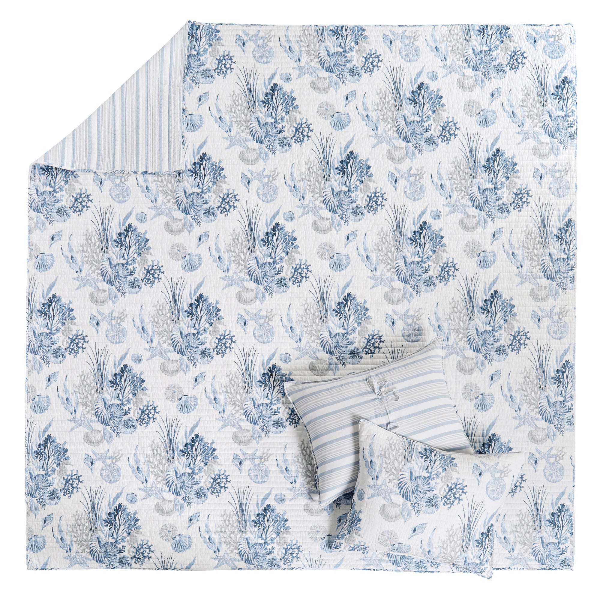 Premium Coral Landing Quilt Set - Soft Queen Size Bedding with Matching Pillowcases - Perfect for Coastal, Beach House or Boho Chic Bedroom Decor