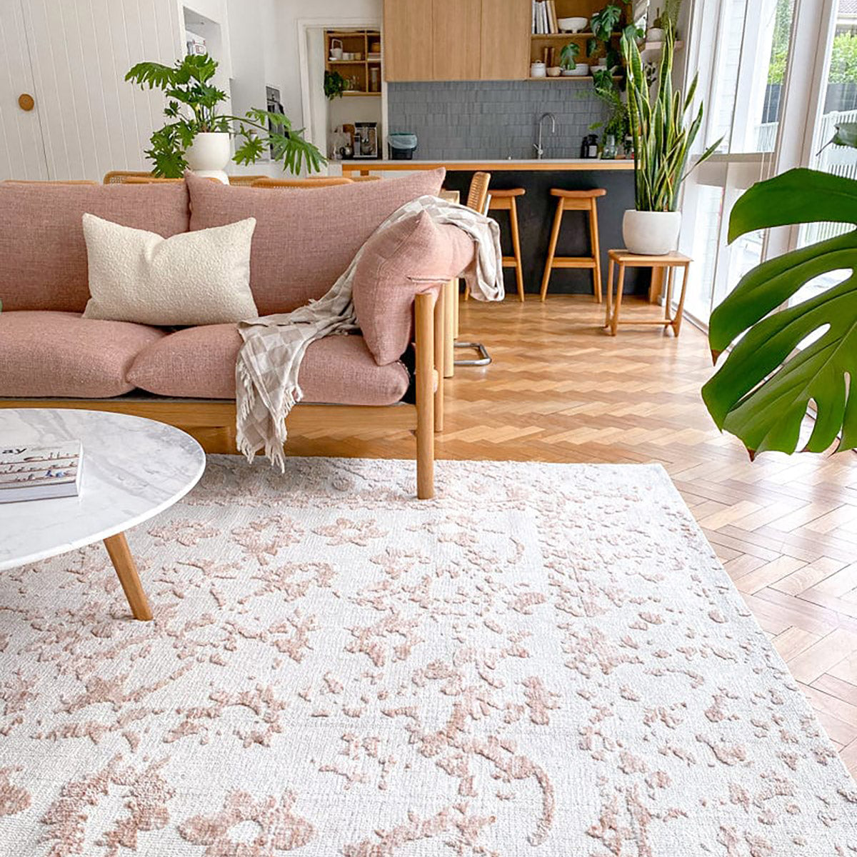 Aria Floral Transitional Rug - Soft Non-Slip Area Rug for Living Room, Bedroom & Dining Room - Perfect for Home Decor