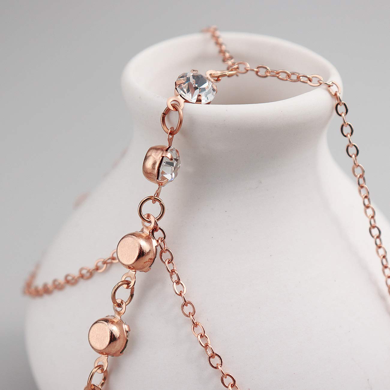 Elegant Rhinestone Finger Ring Bracelet for Women - Stylish Hand Harness Chain Jewelry Gift for Party, Wedding & Date Night