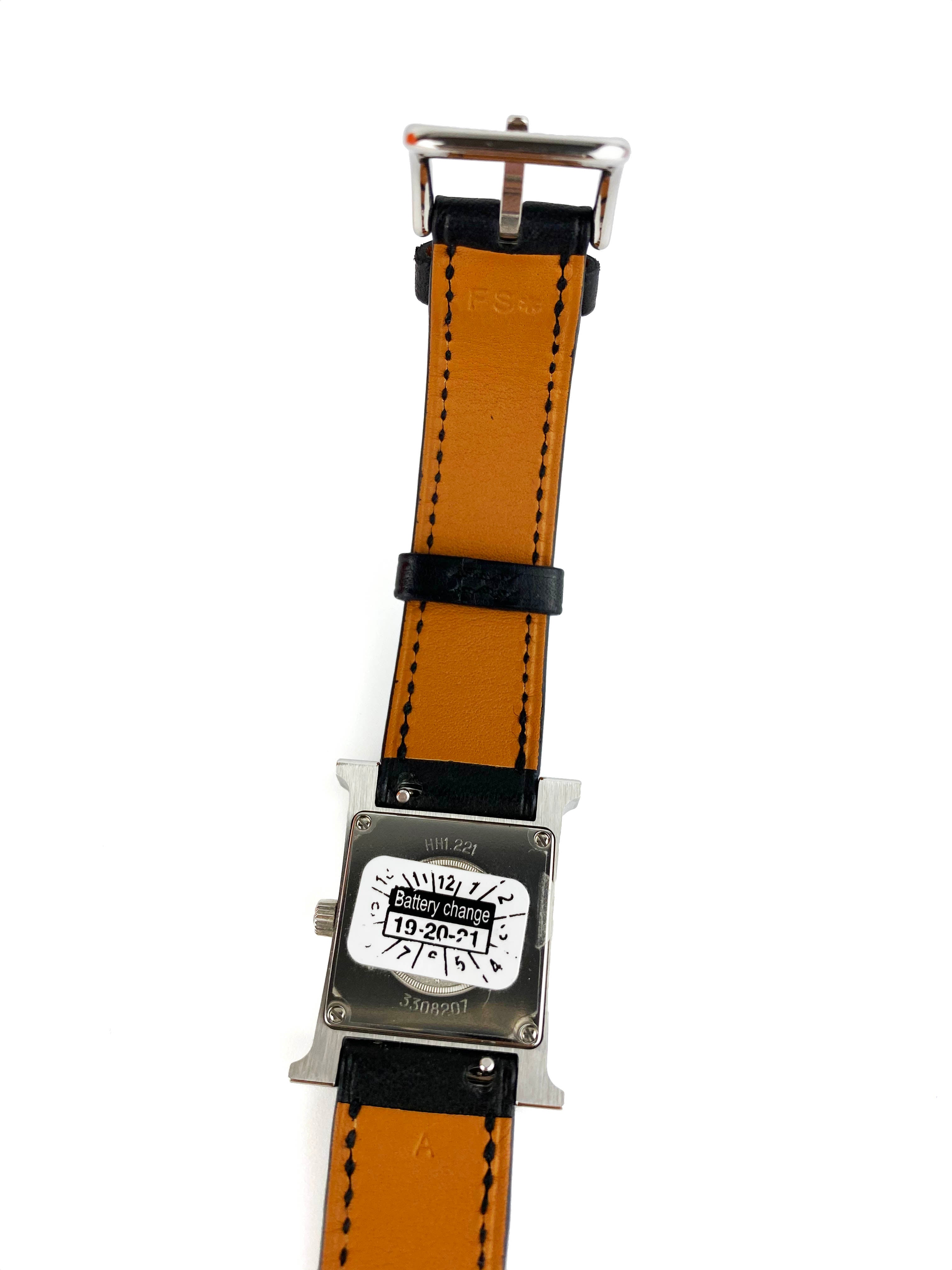 Hermes Black H Heure Watch 21x21mm - Luxury Women's Quartz Wristwatch for Business & Formal Occasions