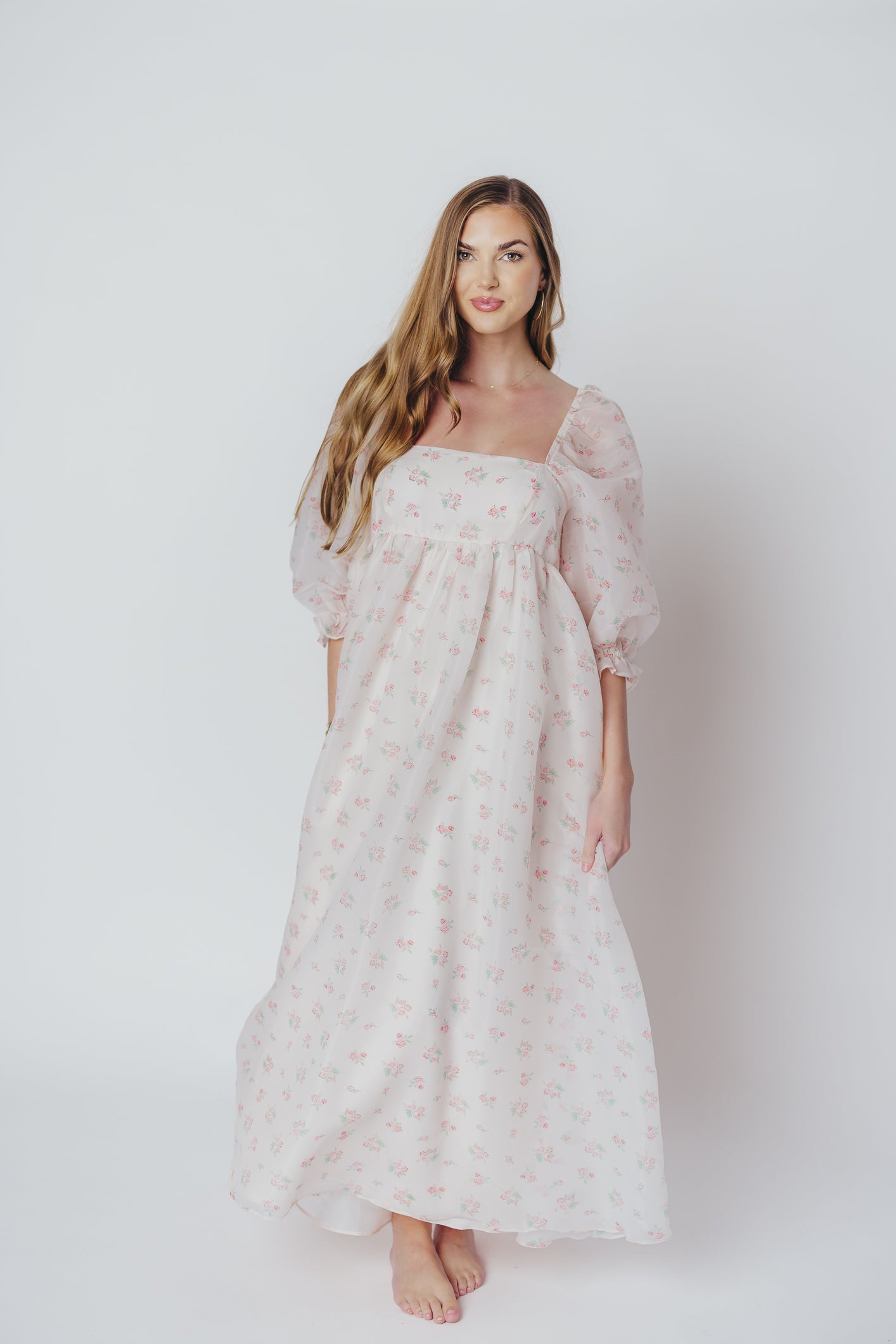 New Mona Maxi Dress with Smocking in Blush Floral - Bump Friendly & Inclusive Sizing (S-3XL) | Perfect for Maternity, Weddings & Summer Vacations