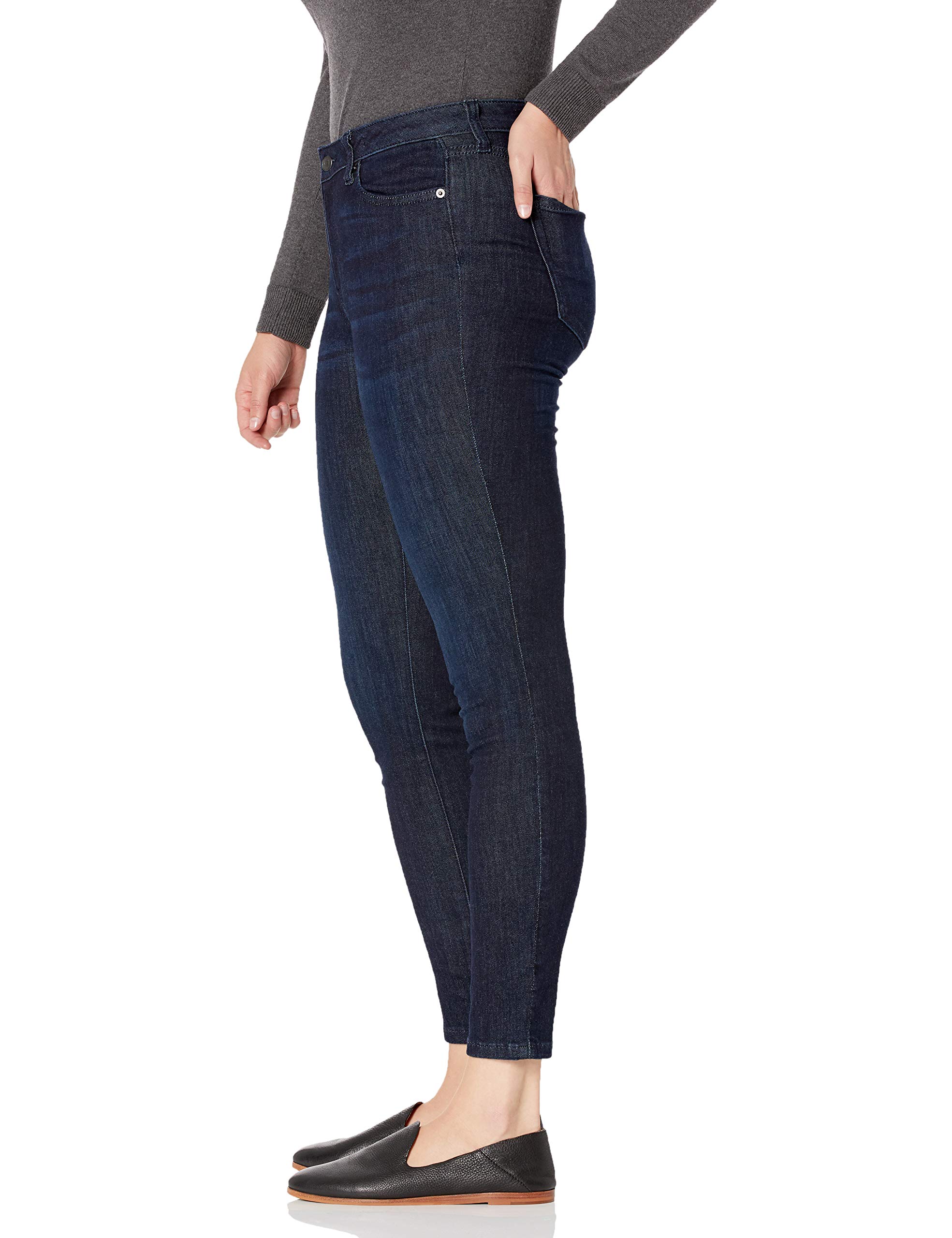 Amazon Essentials Women's Mid Rise Curvy Skinny Jeans - Stretch Denim Pants for Casual Wear & Everyday Comfort