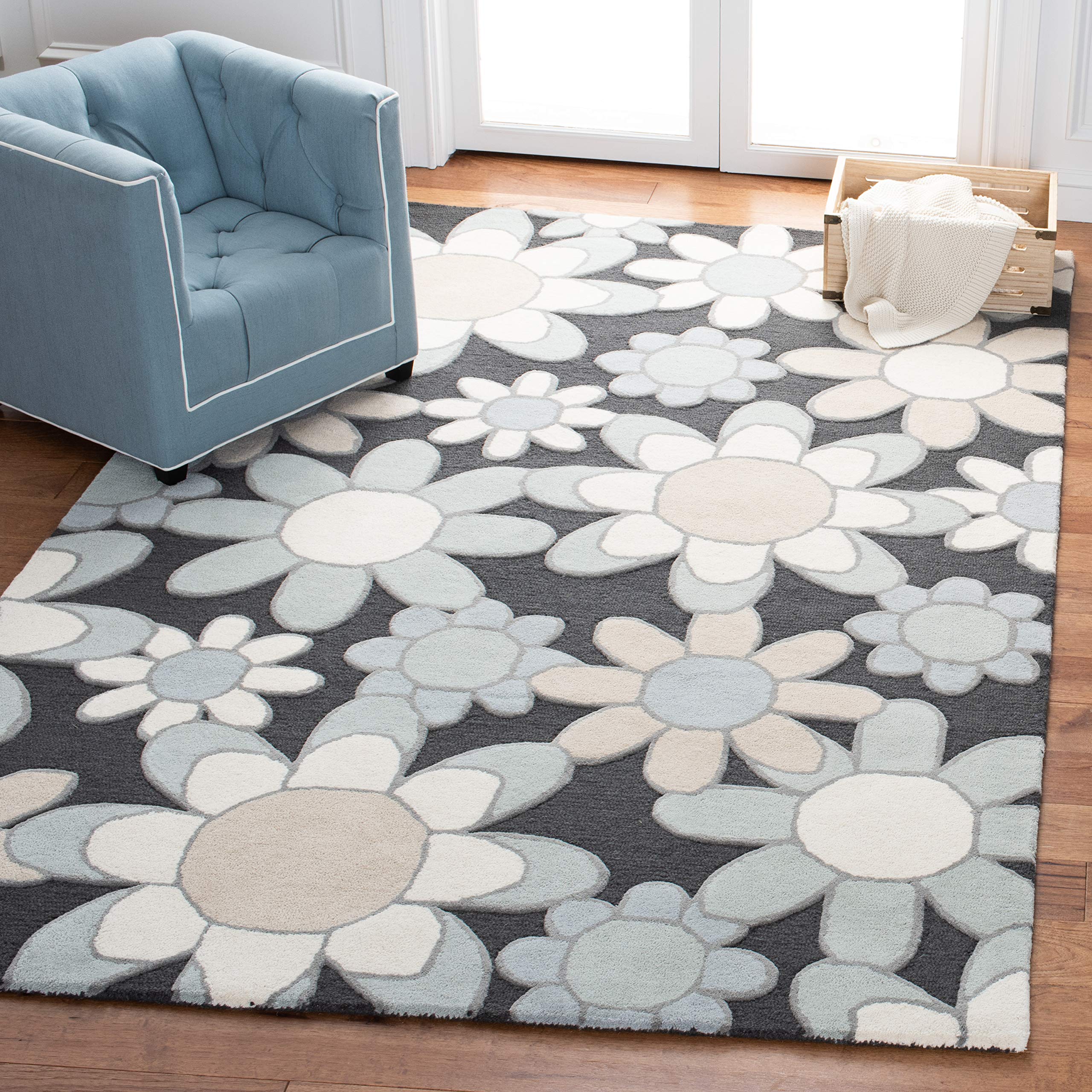 SAFAVIEH Handmade Floral Wool Kids Area Rug - 5' x 8' Charcoal & Ivory Nursery Rug, Non-Slip Durable Playroom Carpet for High Traffic Areas | Perfect for Children's Bedroom, Daycare & Play Spaces (SFK923G)