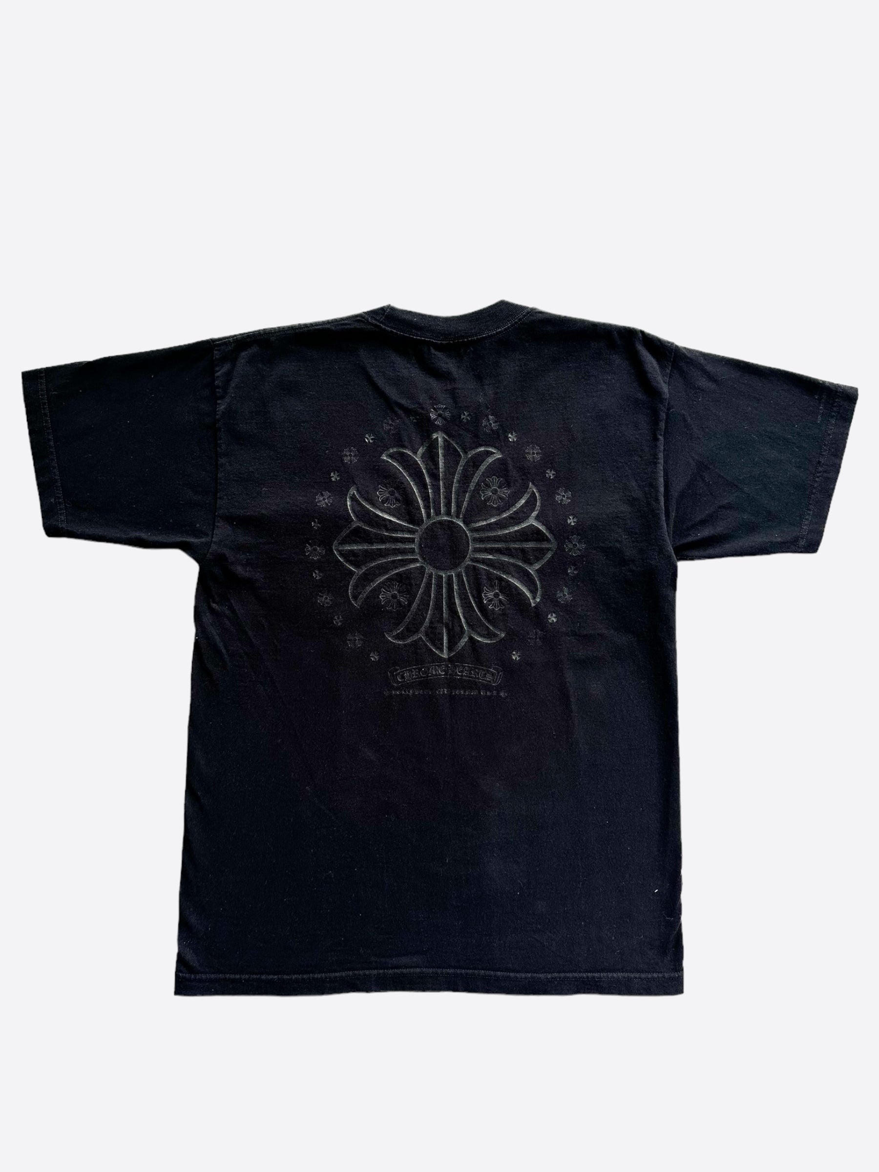 Chrome Hearts Black & Grey Cross Logo T-Shirt for Men - Stylish Graphic Tee for Casual Wear & Street Fashion