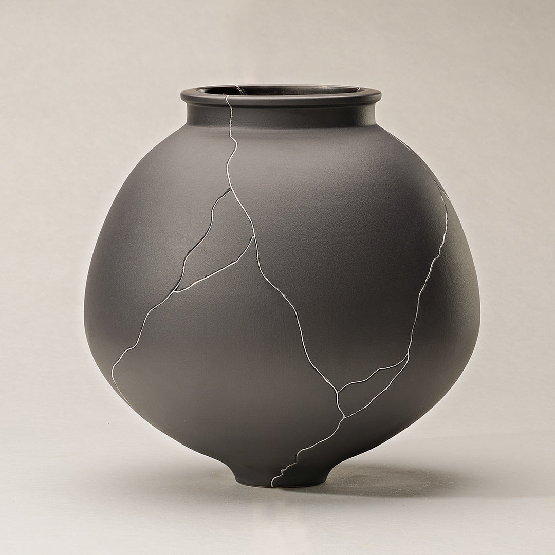 Premium HD 09 B Glass Flower Vase - 4