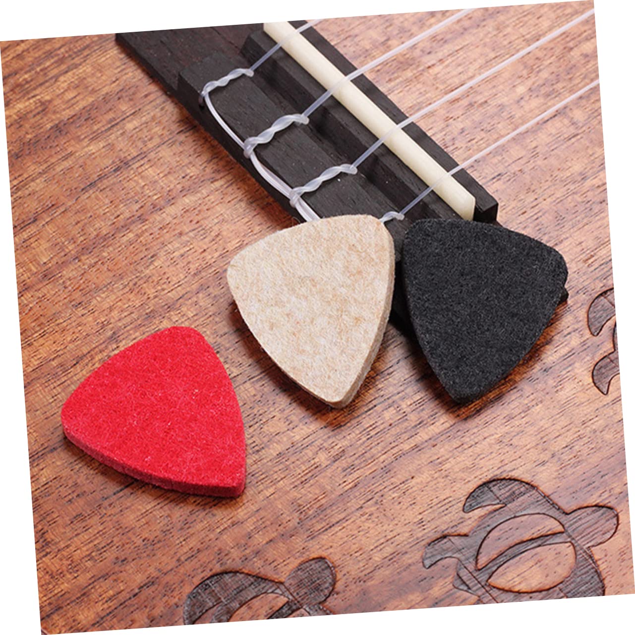 12-Pack Wool Felt Guitar Picks with Keychain - Soft Ukulele & Bass Plectrums, Durable Guitar Stand Hook - Portable Felt Picks for Acoustic/Electric Guitar Accessories - Perfect for Practice, Performances & Music Lovers