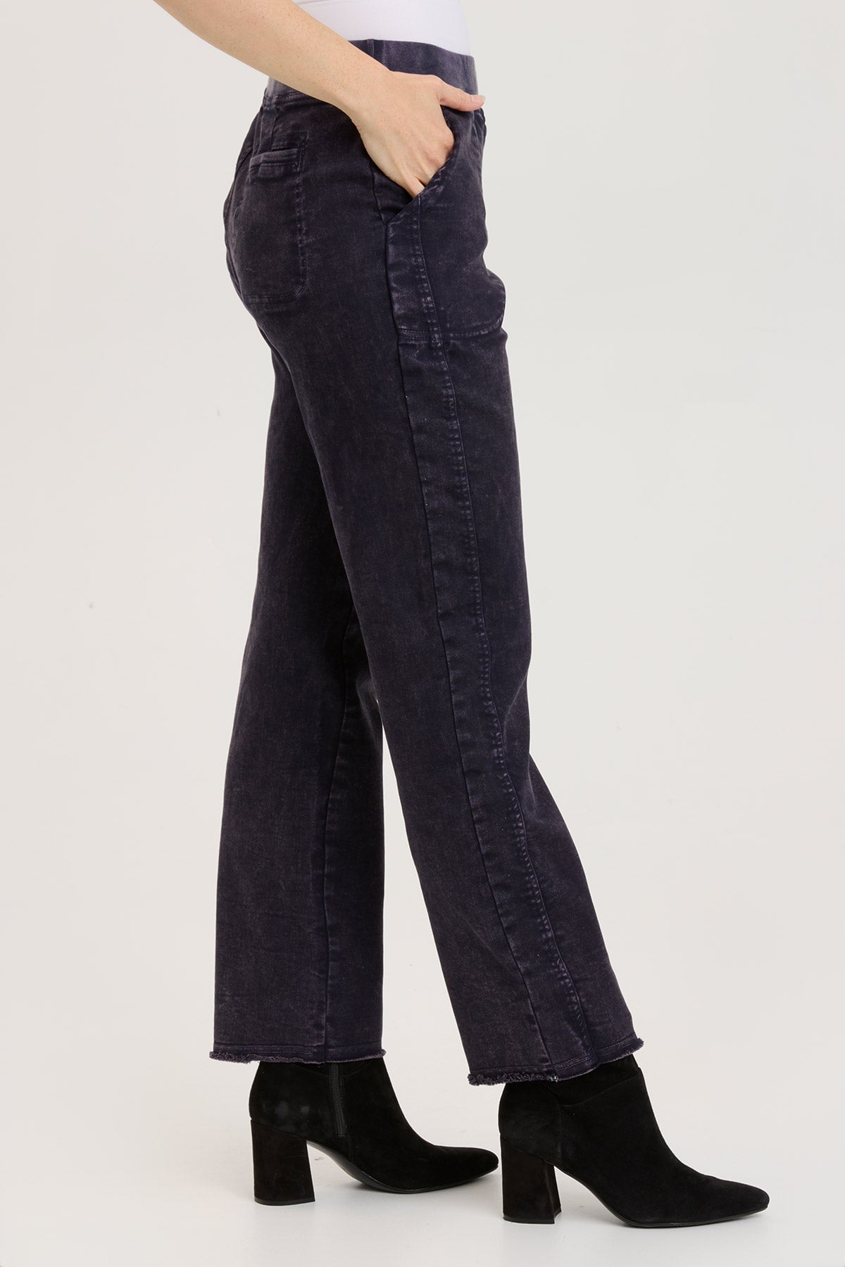 Oreun Slim Pant Distress Wash Mariner - Stylish Distressed Denim Jeans for Men & Women | Perfect for Casual Wear, Street Fashion & Everyday Outfits