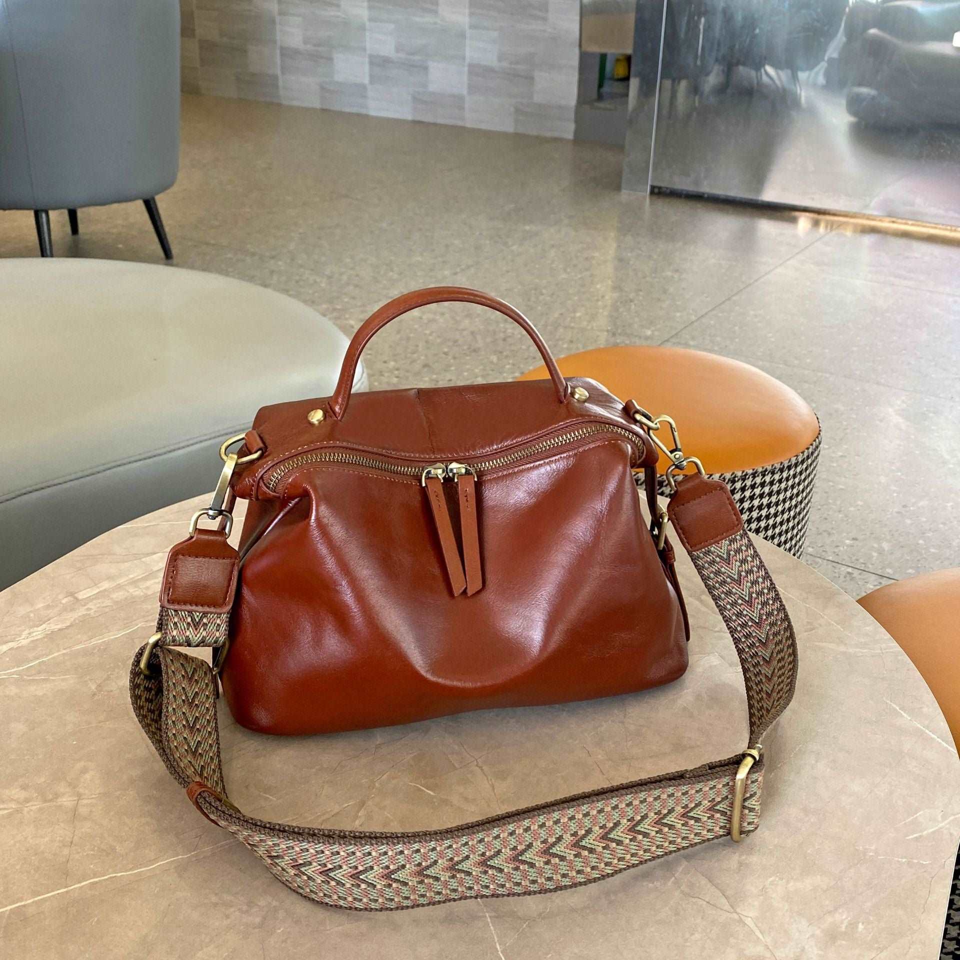 Premium Genuine Leather Satchel Bag for Men & Women - Stylish & Durable Crossbody Shoulder Bag for Work, Travel & Everyday Use