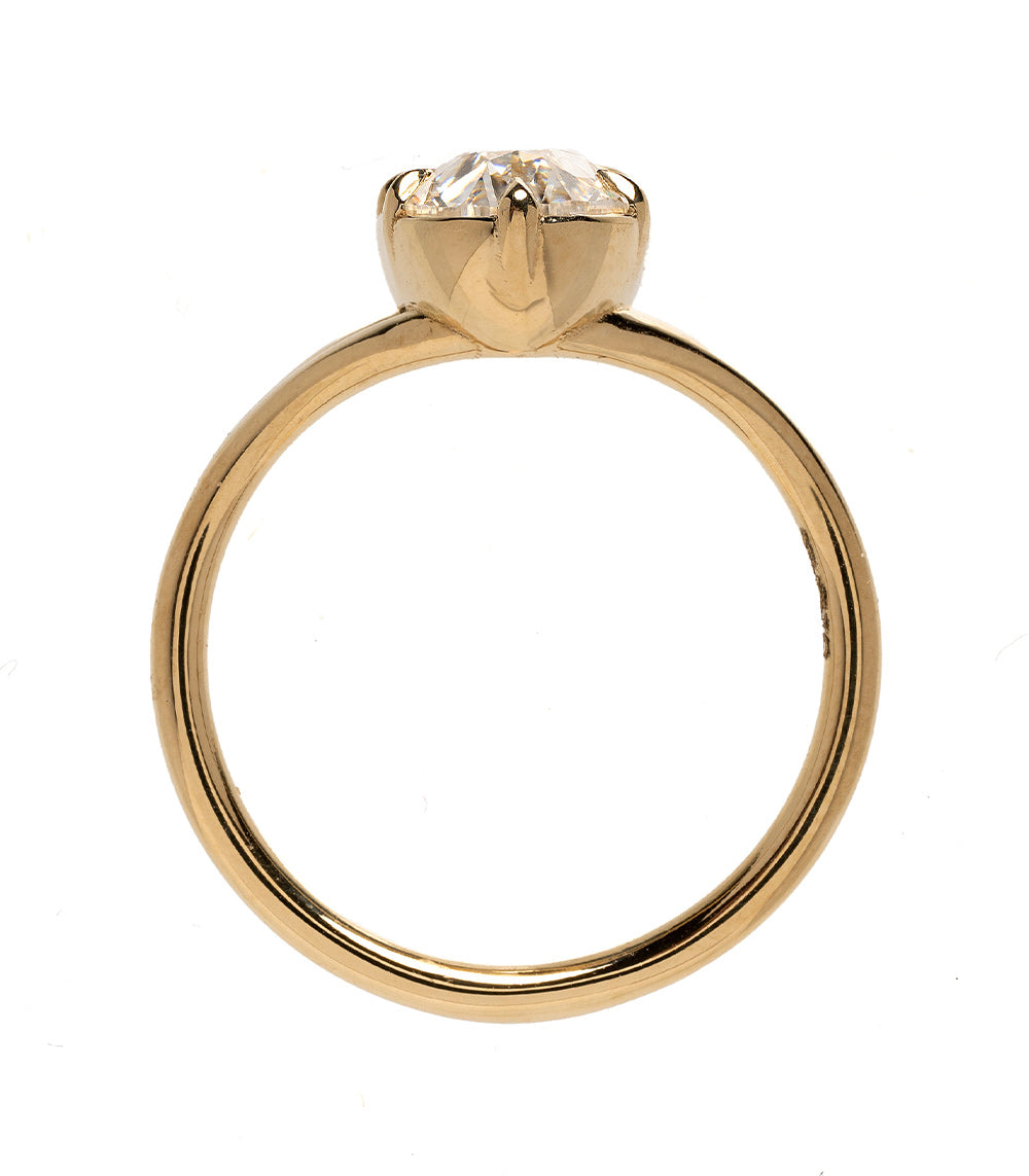 Lab Grown Oval Diamond Engagement Ring - 2.40Ct Marlow Collection | Unique Wedding Band for Proposals & Anniversaries