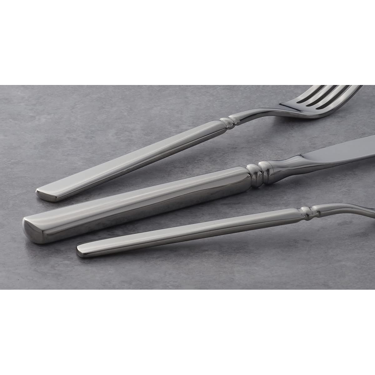 Oneida Easton 18/10 Stainless Steel Teaspoons Set of 4 - Premium Flatware Silverware for Dining, Dishwasher Safe - Perfect for Tea, Coffee, Desserts & Formal Table Settings